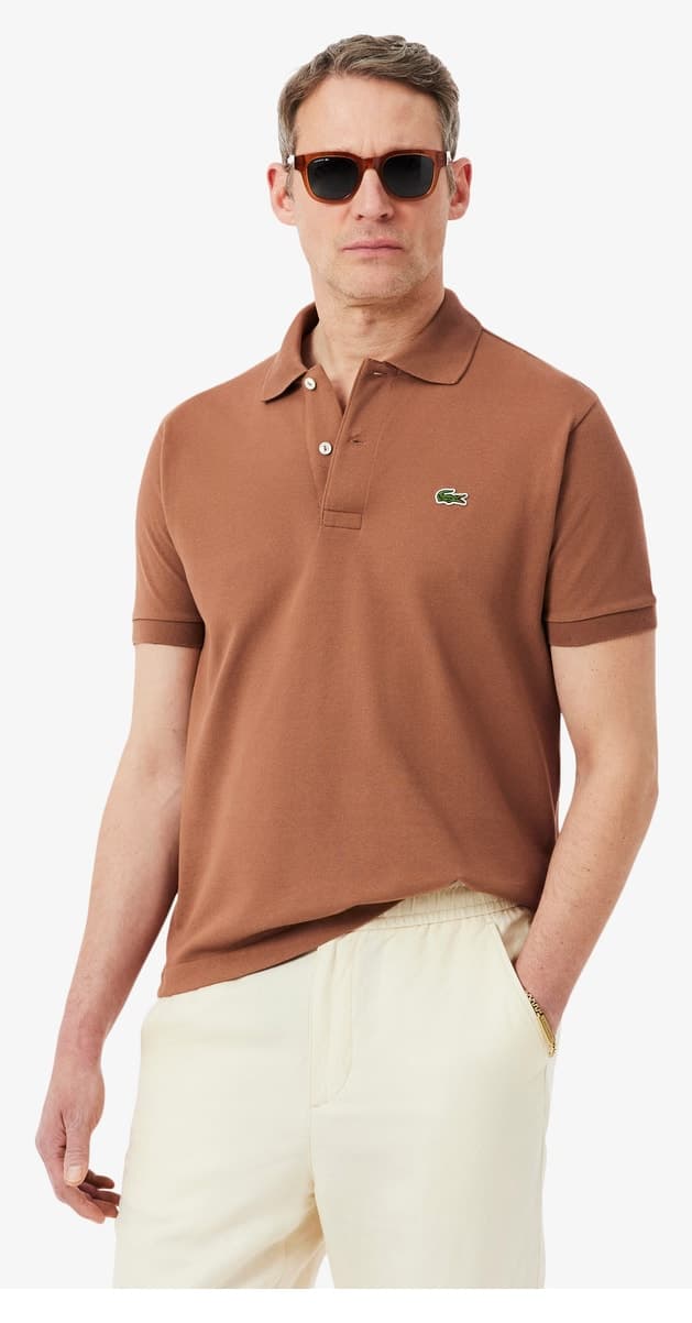 پولوشرت مردانه Lacoste فیت کلاسیک قهوهای مدل L.12.12 پولوشرت مردانه Lacoste فیت کلاسیک قهوهای مدل L.12.12