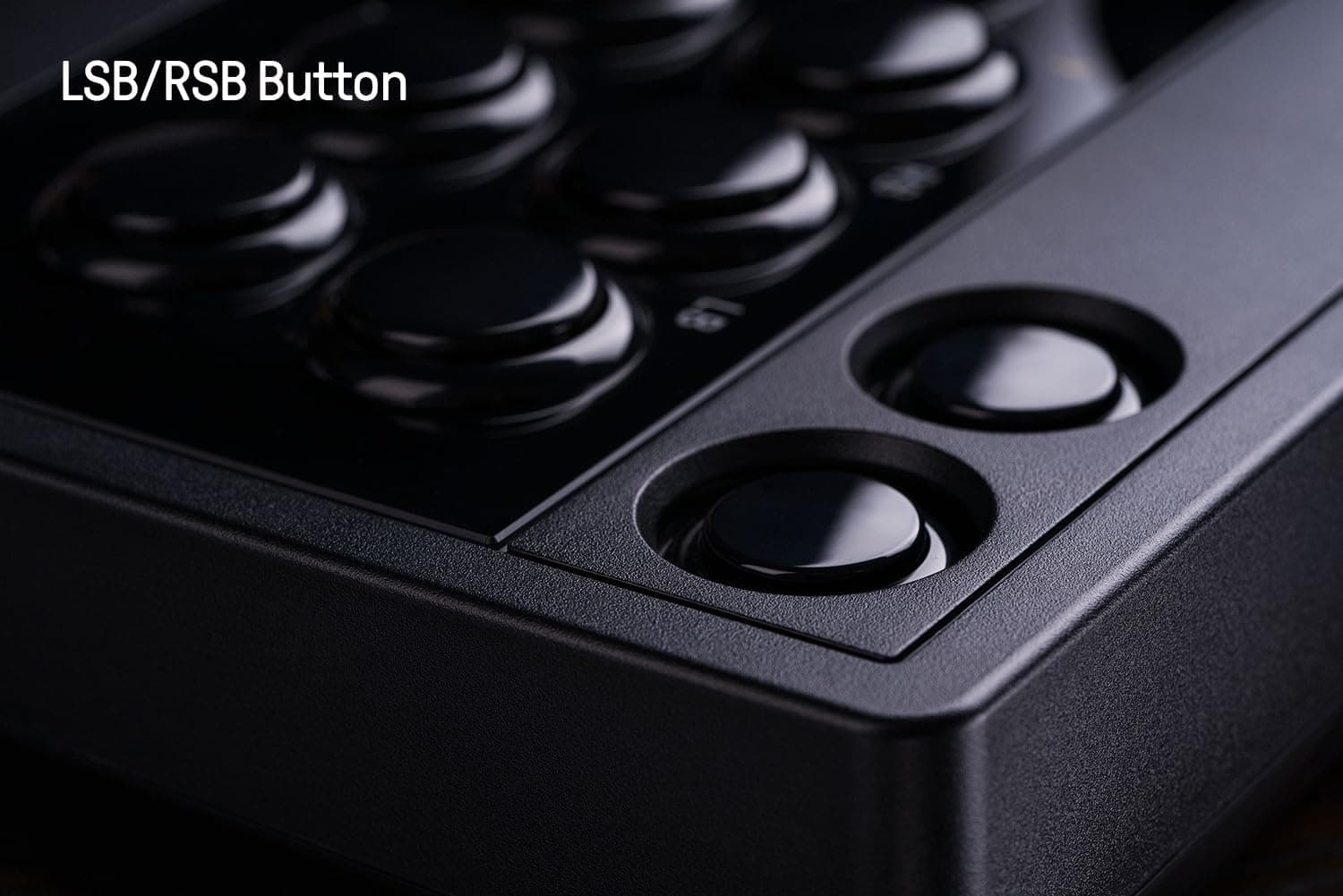 دسته بازی آرکید بیسیم 8BitDo با جک صوتی 3.5mm، دکمه قطع میکروفون و نگاشت جویاستیک برای Xbox Series X|S، Xbox One و Windows 10 مدل مشکی دسته بازی آرکید بیسیم 8BitDo با جک صوتی 3.5mm، دکمه قطع میکروفون و نگاشت جویاستیک برای Xbox Series X|S، Xbox One و Windows 10 مدل مشکی