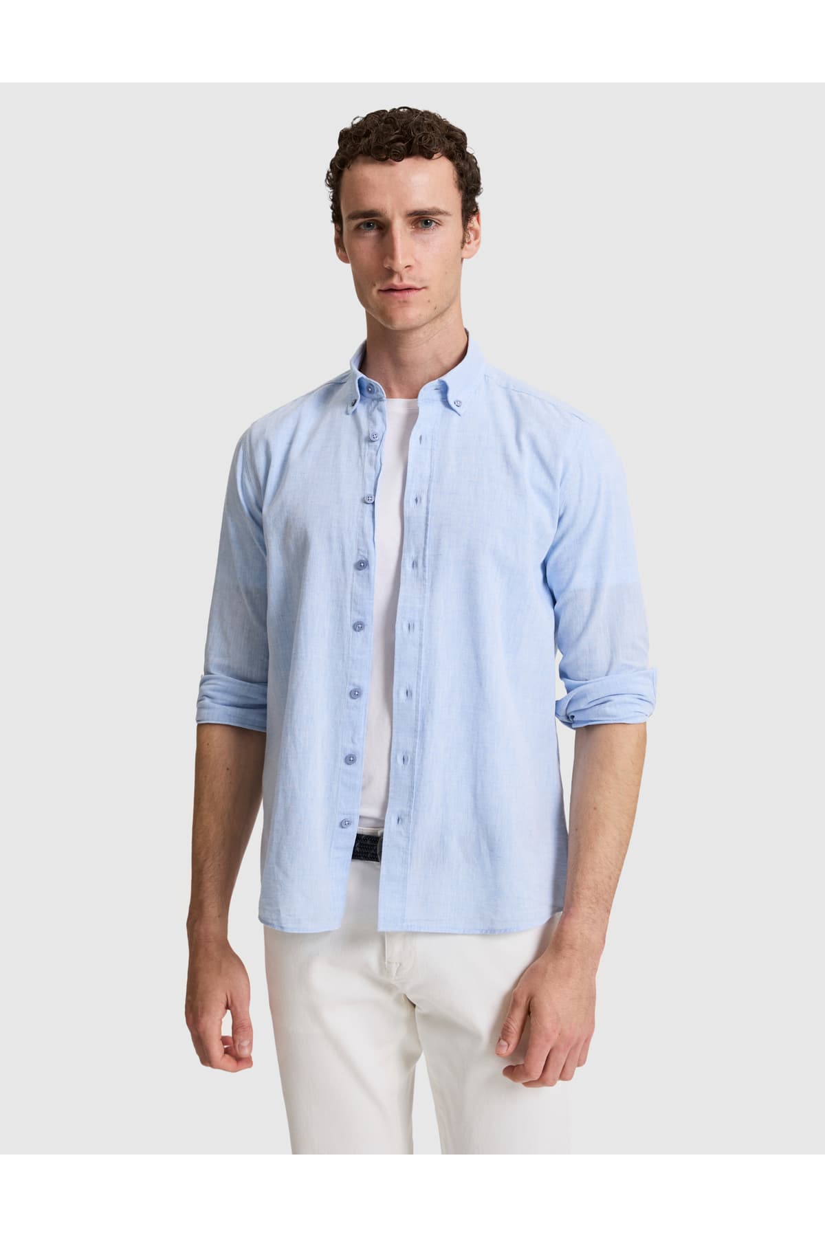 پیراهن مردانه Pierre Cardin آبی یخی کتان ترکیبی فیت معمولی آستینبلند مدل 50325356-VR095 پیراهن مردانه Pierre Cardin آبی یخی کتان ترکیبی فیت معمولی آستینبلند مدل 50325356-VR095