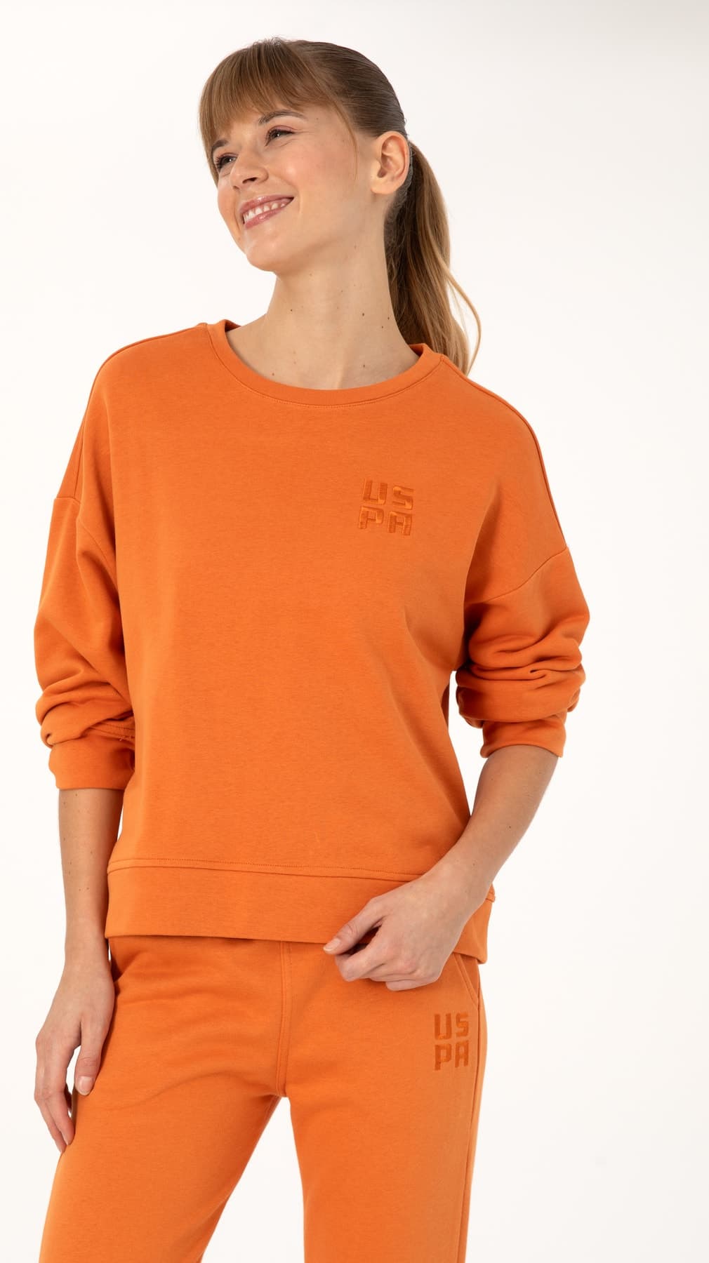 سوئیشرت زنانه U.S. Polo Assn. مسی یقه گرد ساده مدل 50313565-VR182 سوئیشرت زنانه U.S. Polo Assn. مسی یقه گرد ساده مدل 50313565-VR182