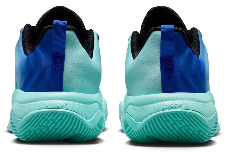 کفش بسکتبال پسرانه Nike مدل Giannis Immortality 4 GS کفش بسکتبال پسرانه Nike مدل Giannis Immortality 4 GS