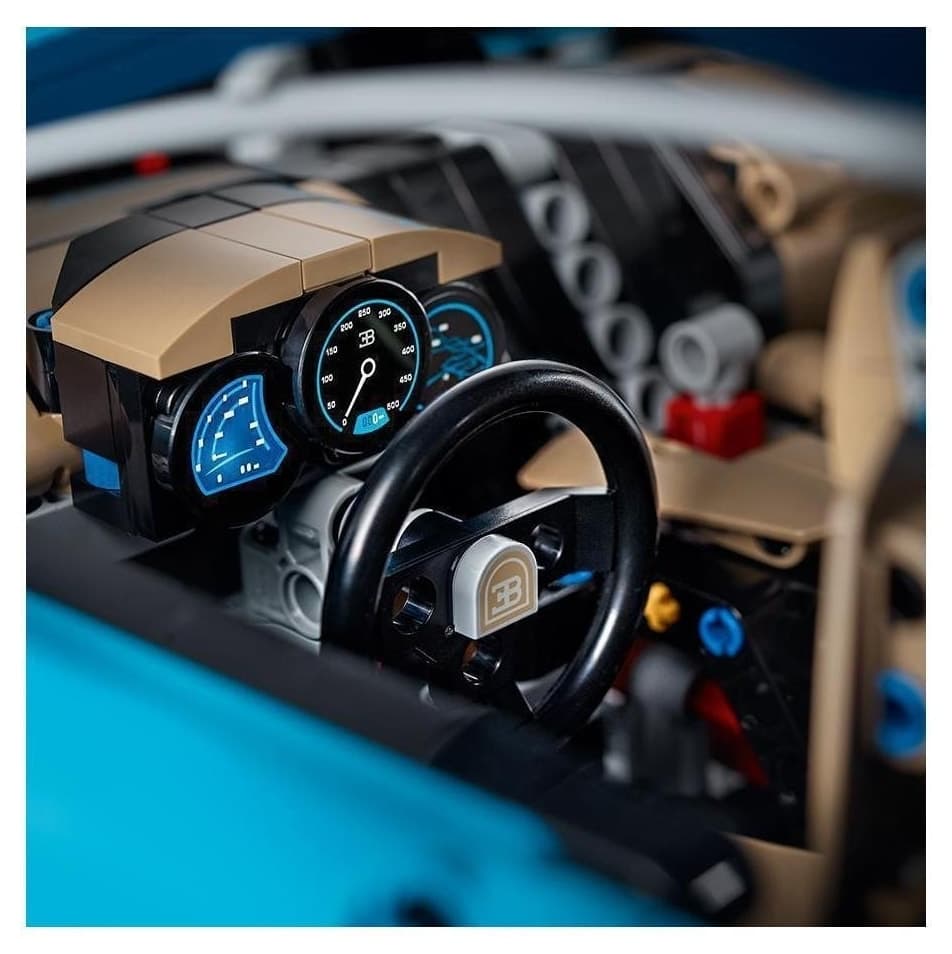 لگو Technic Bugatti Chiron مدل 42083 با 3599 قطعه لگو Technic Bugatti Chiron مدل 42083 با 3599 قطعه