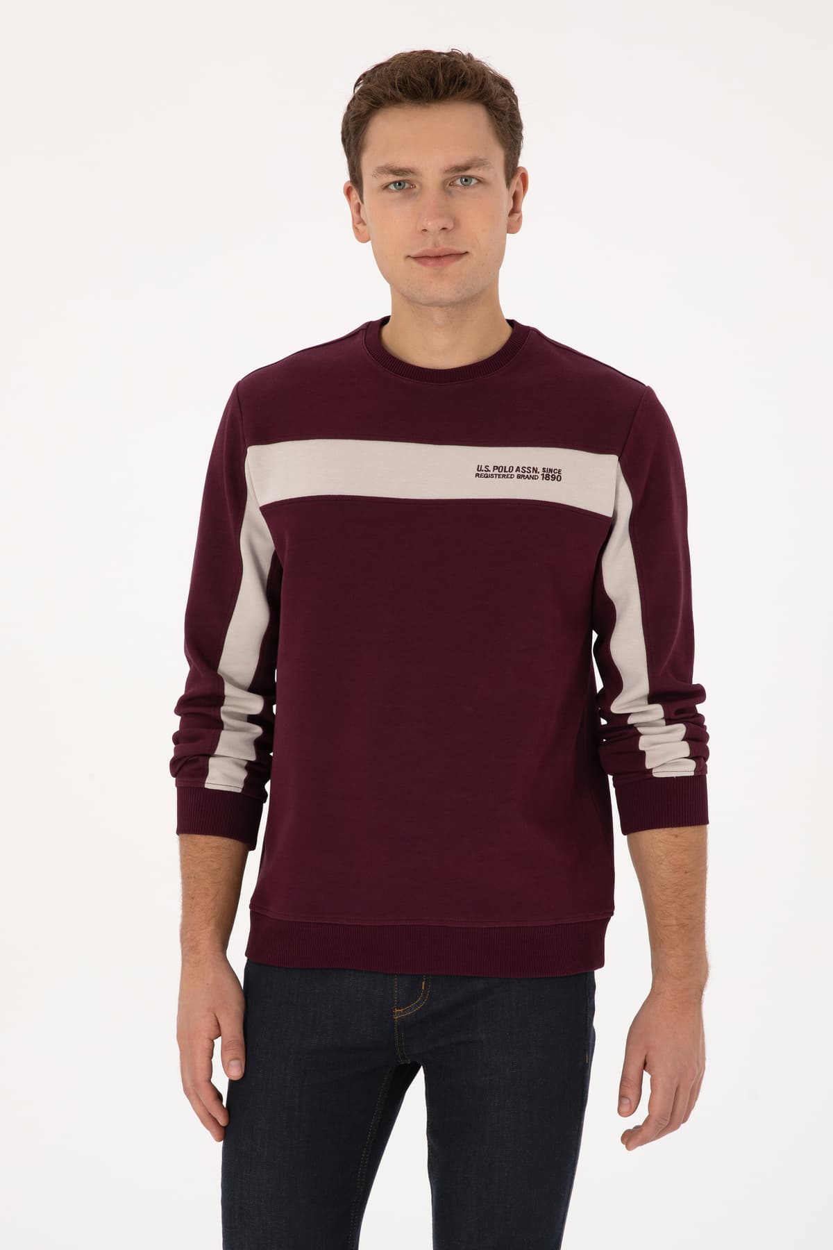سوئیشرت مردانه U.S. Polo Assn. فیت معمولی یقه گرد زرشکی مدل 50316354-VR177 سوئیشرت مردانه U.S. Polo Assn. فیت معمولی یقه گرد زرشکی مدل 50316354-VR177