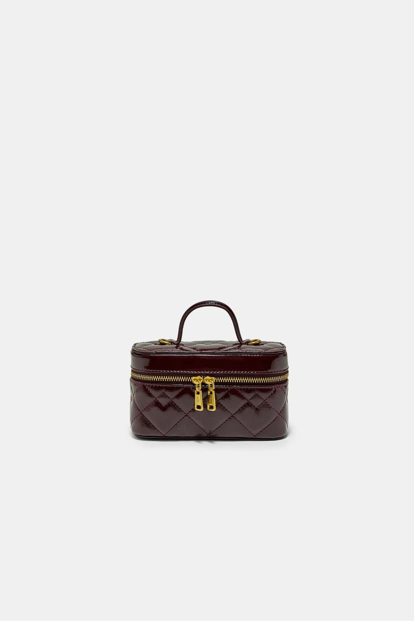 کیف دوشی زنانه Stradivarius کاپیتونه با بند متقاطع کیف دوشی زنانه Stradivarius کاپیتونه با بند متقاطع