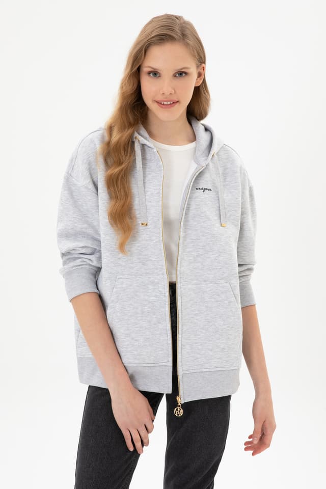 سویشرت زنانه کلاهدار طوسی روشن داخل کرکی U.S. Polo Assn. مدل 50314130-VR001 سویشرت زنانه کلاهدار طوسی روشن داخل کرکی U.S. Polo Assn. مدل 50314130-VR001