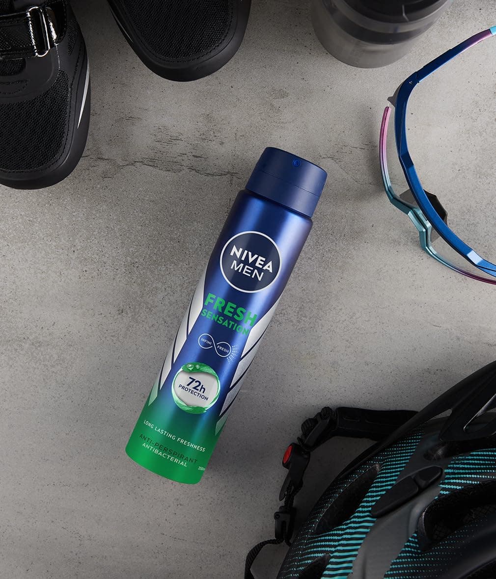 دئودورانت اسپری مردانه NIVEA مدل Fresh Sensation با محافظت ضدتعریق 72 ساعته 250 ml دئودورانت اسپری مردانه NIVEA مدل Fresh Sensation با محافظت ضدتعریق 72 ساعته 250 ml