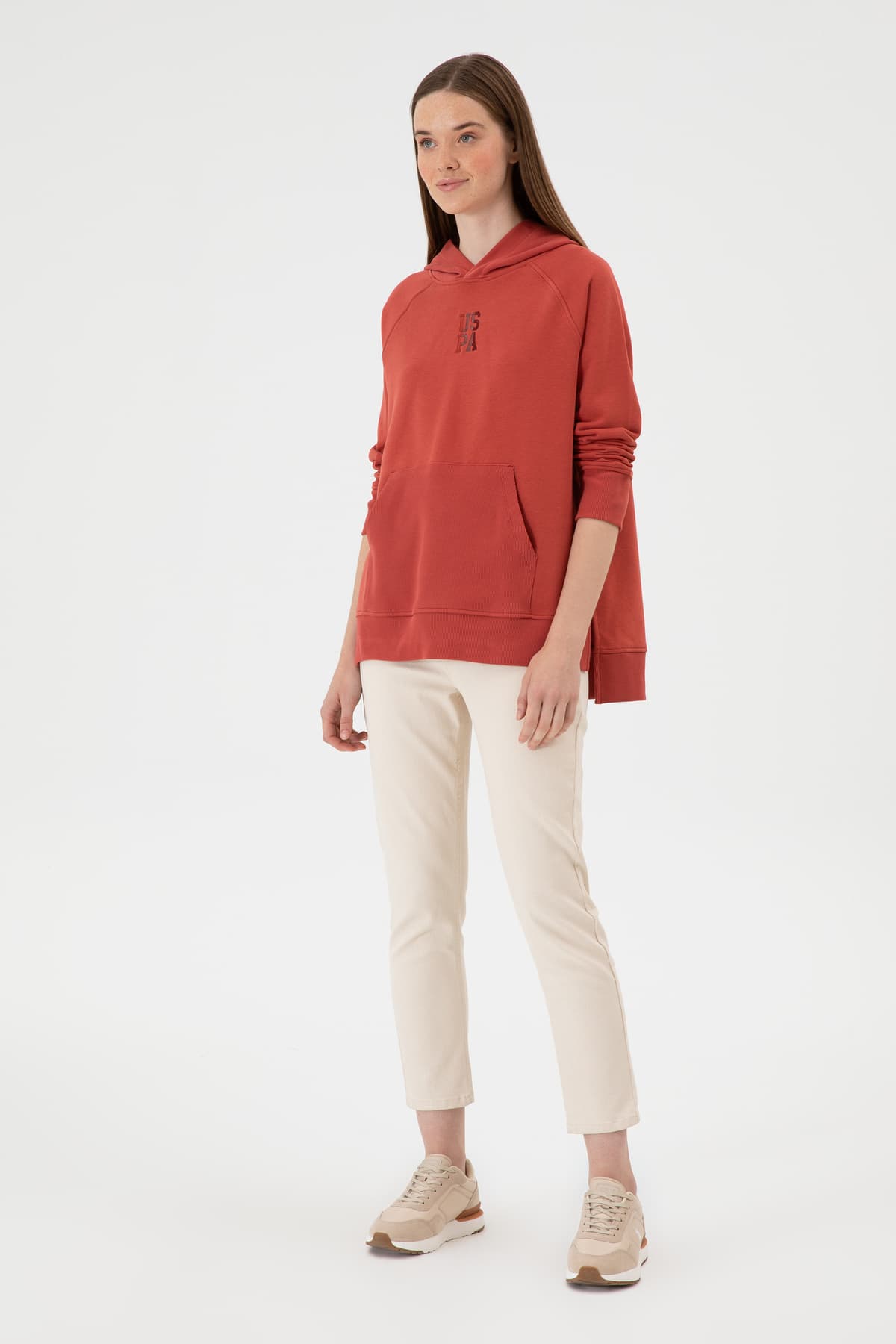 سوئیشرت هودی زنانه U.S. Polo Assn. قرمز آجری با چاک مدل 50313611-VR026 سوئیشرت هودی زنانه U.S. Polo Assn. قرمز آجری با چاک مدل 50313611-VR026