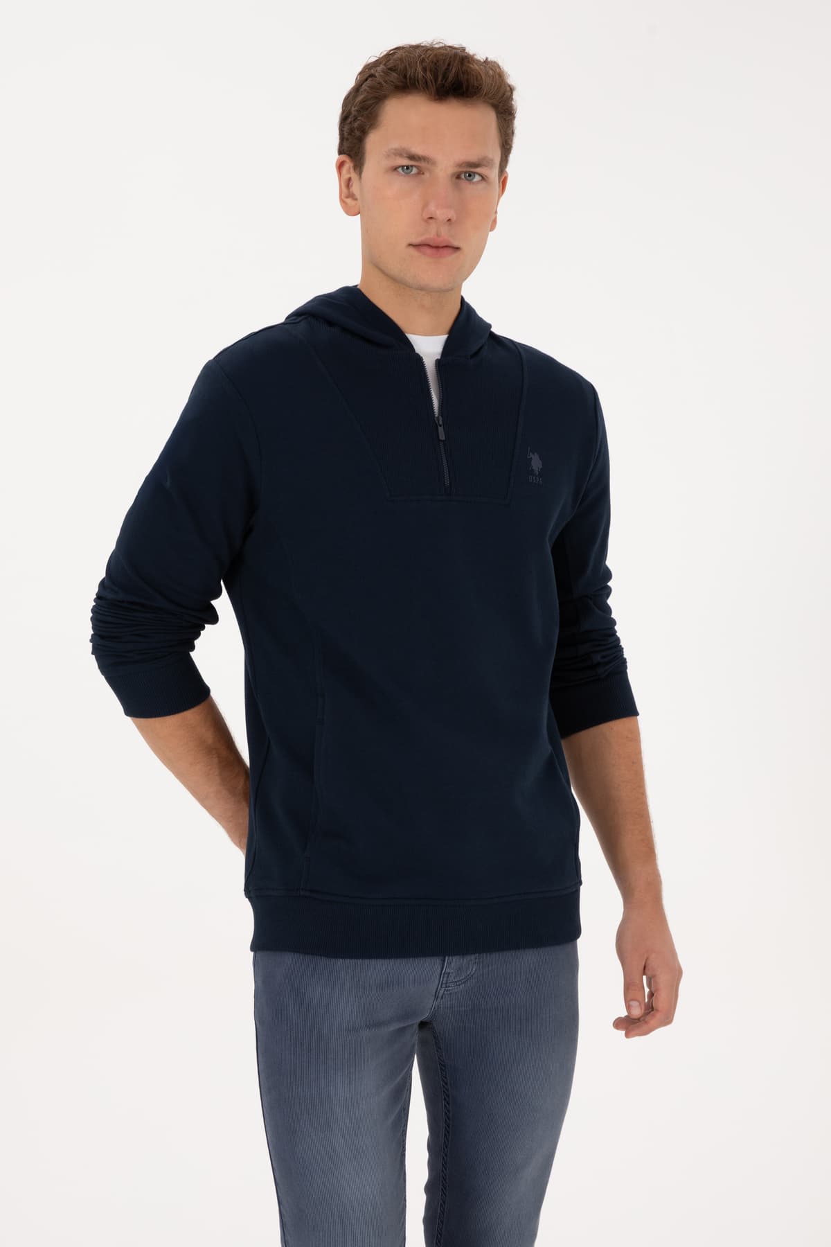 سوئیشرت مردانه U.S. Polo Assn. فیت معمولی نیمزیپ کاپوشندار سرمهای مدل 50316391-VR033 سوئیشرت مردانه U.S. Polo Assn. فیت معمولی نیمزیپ کاپوشندار سرمهای مدل 50316391-VR033