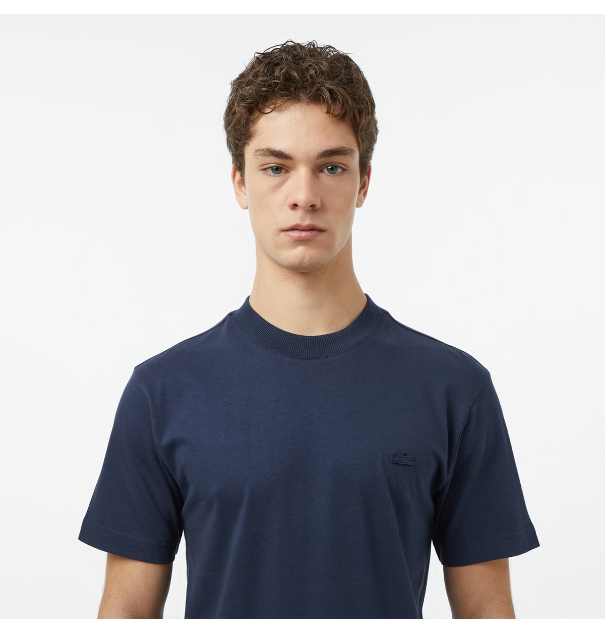 تیشرت مردانه Lacoste فیت ریلکس یقه گرد لاجوردی تیشرت مردانه Lacoste فیت ریلکس یقه گرد لاجوردی