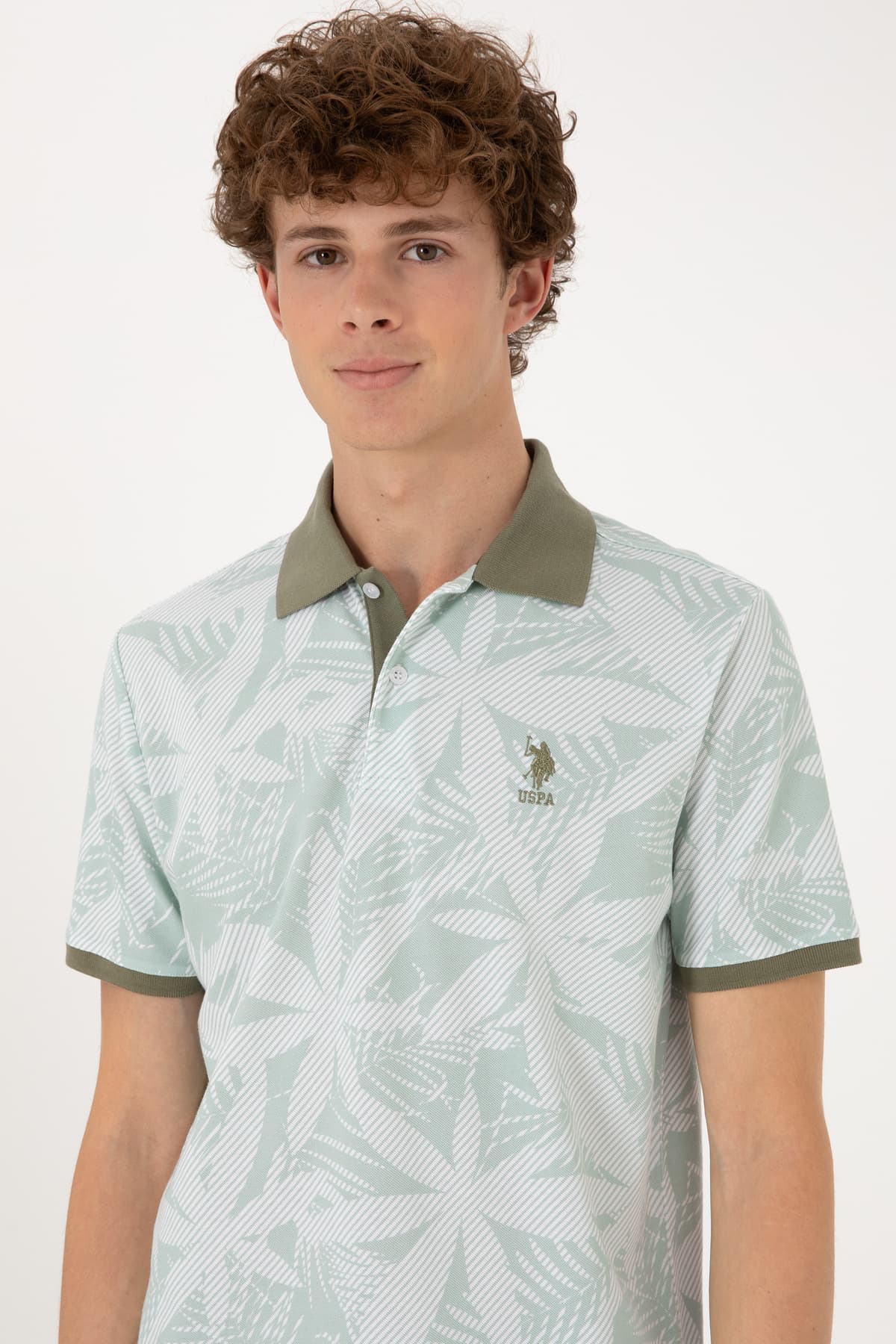 تیشرت مردانه U.S. Polo Assn. فیت معمولی یقه پولو سبز آبی مدل 50306854-VR048 تیشرت مردانه U.S. Polo Assn. فیت معمولی یقه پولو سبز آبی مدل 50306854-VR048