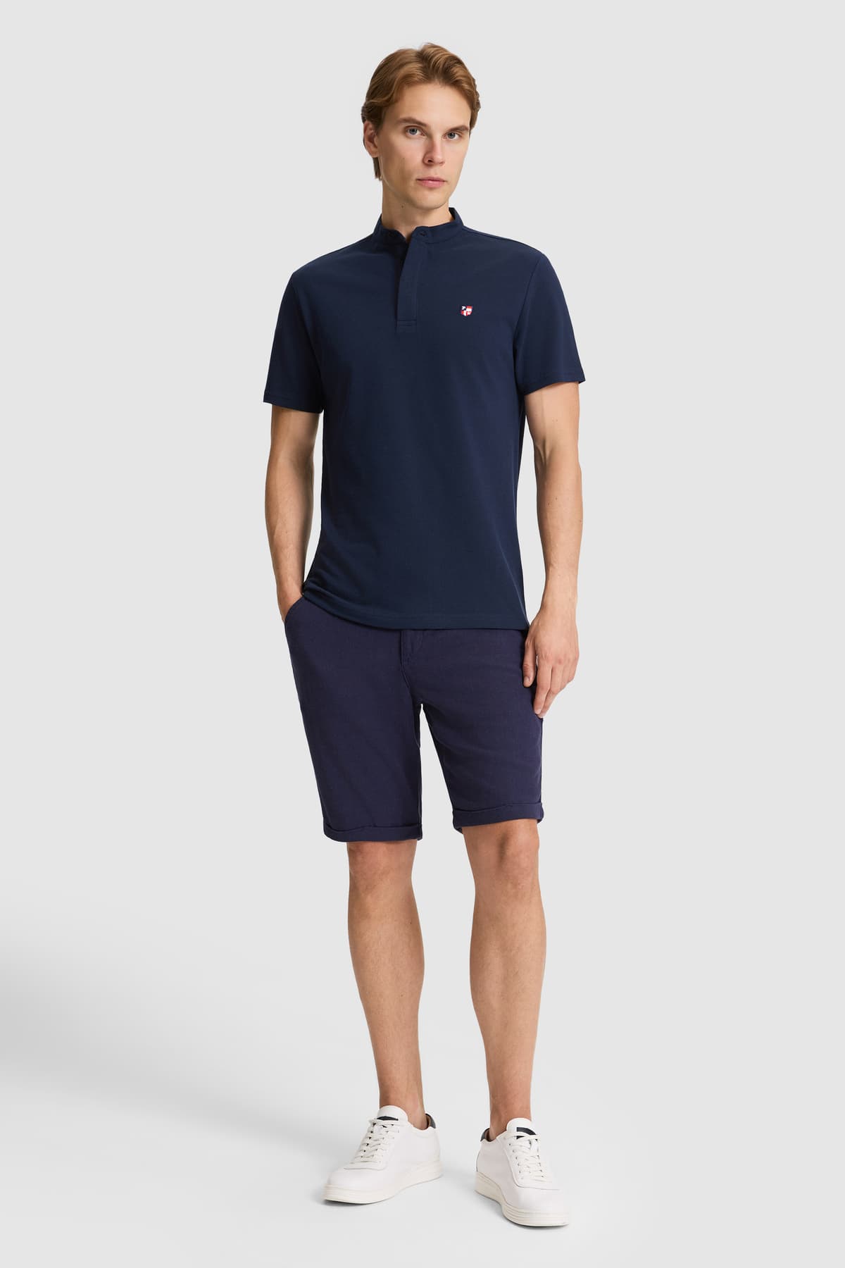 تیشرت مردانه U.S. Polo Assn. سرمهای فیت رگولار یقه هاکیم مدل 50326980-VR033 تیشرت مردانه U.S. Polo Assn. سرمهای فیت رگولار یقه هاکیم مدل 50326980-VR033