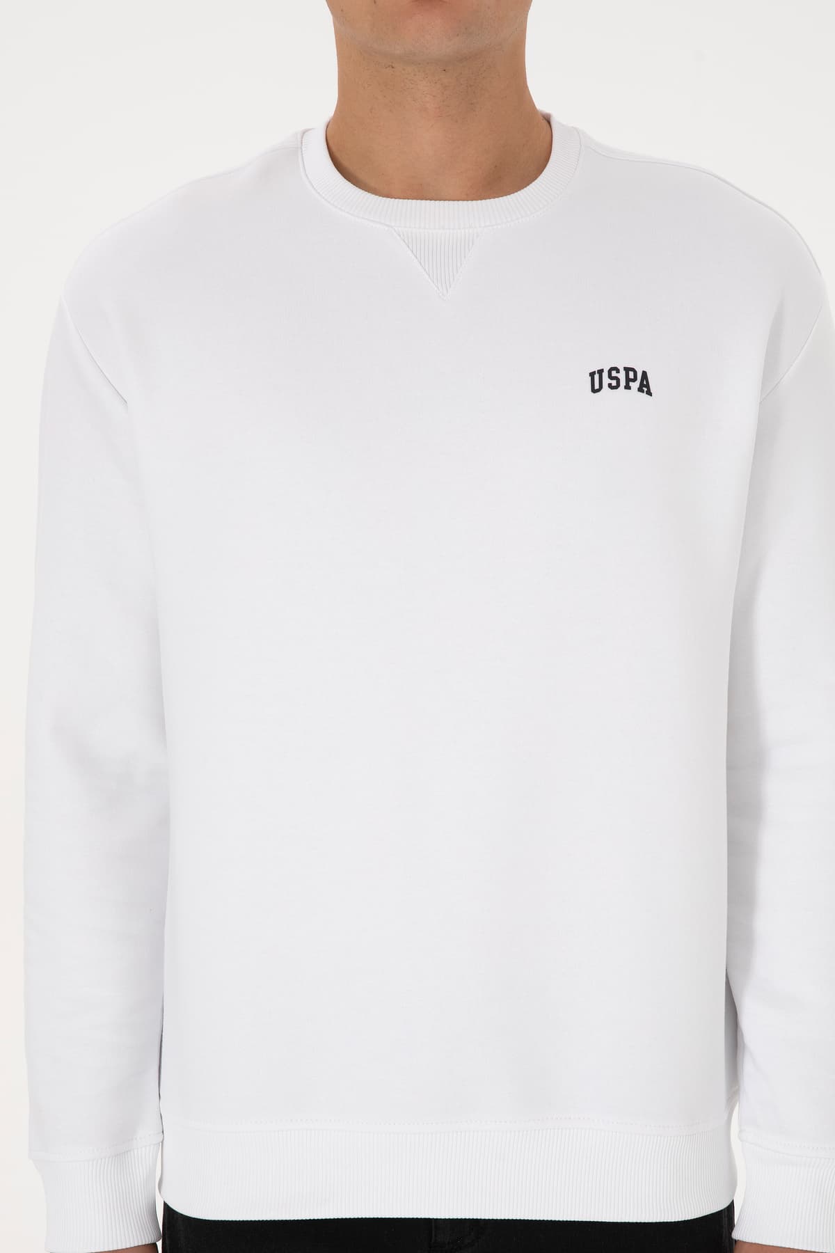 سوئیشرت مردانه U.S. Polo Assn. فیت راحت یقه گرد داخل پرزدار سفید مدل 50313757-VR013 سوئیشرت مردانه U.S. Polo Assn. فیت راحت یقه گرد داخل پرزدار سفید مدل 50313757-VR013