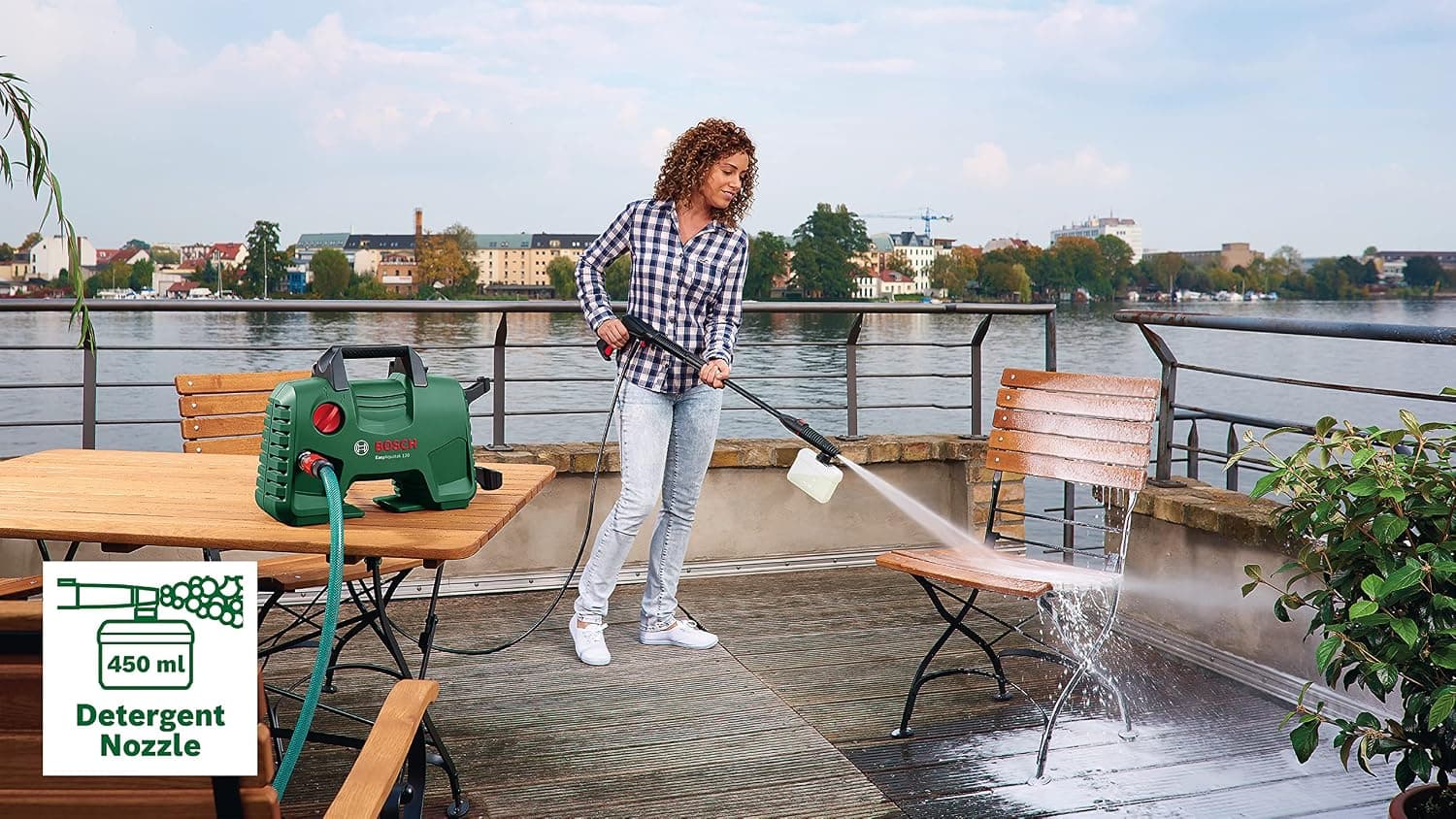 دستگاه پرفشار BOSCH EasyAquatak 110 مدل 06008A7FL0 دستگاه پرفشار BOSCH EasyAquatak 110 مدل 06008A7FL0