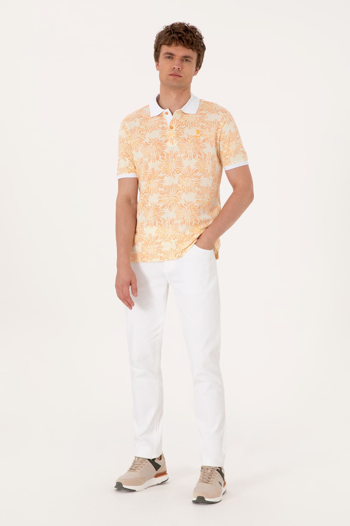 تیشرت مردانه U.S. Polo Assn. فیت معمولی یقه پولو نارنجی مدل 50299618-VR202 تیشرت مردانه U.S. Polo Assn. فیت معمولی یقه پولو نارنجی مدل 50299618-VR202