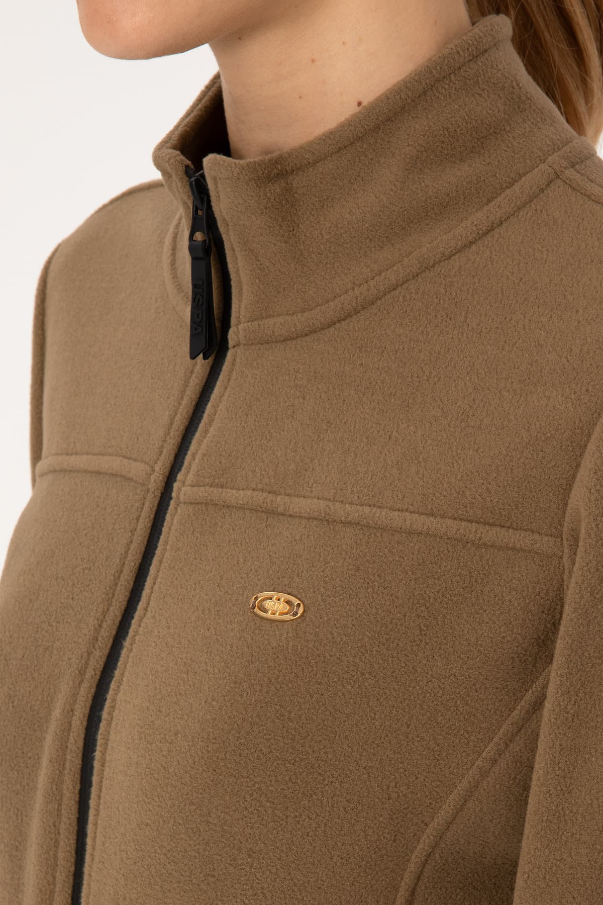سوئیشرت پولار زنانه U.S. Polo Assn. خاکی یقه ایستاده زیپدار مدل 50316729-VR027 سوئیشرت پولار زنانه U.S. Polo Assn. خاکی یقه ایستاده زیپدار مدل 50316729-VR027
