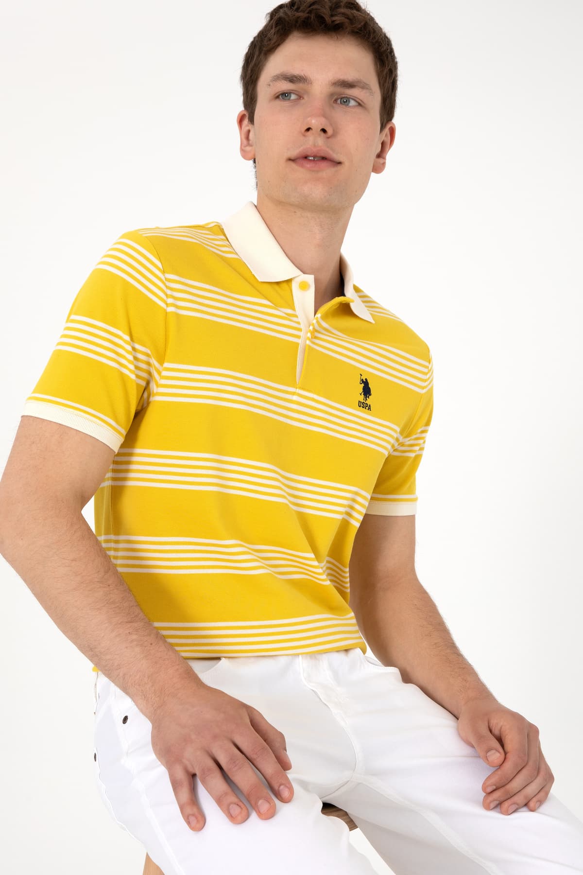 تیشرت مردانه U.S. Polo Assn. فیت معمولی راهراه زرد مدل 50306826-VR094 تیشرت مردانه U.S. Polo Assn. فیت معمولی راهراه زرد مدل 50306826-VR094