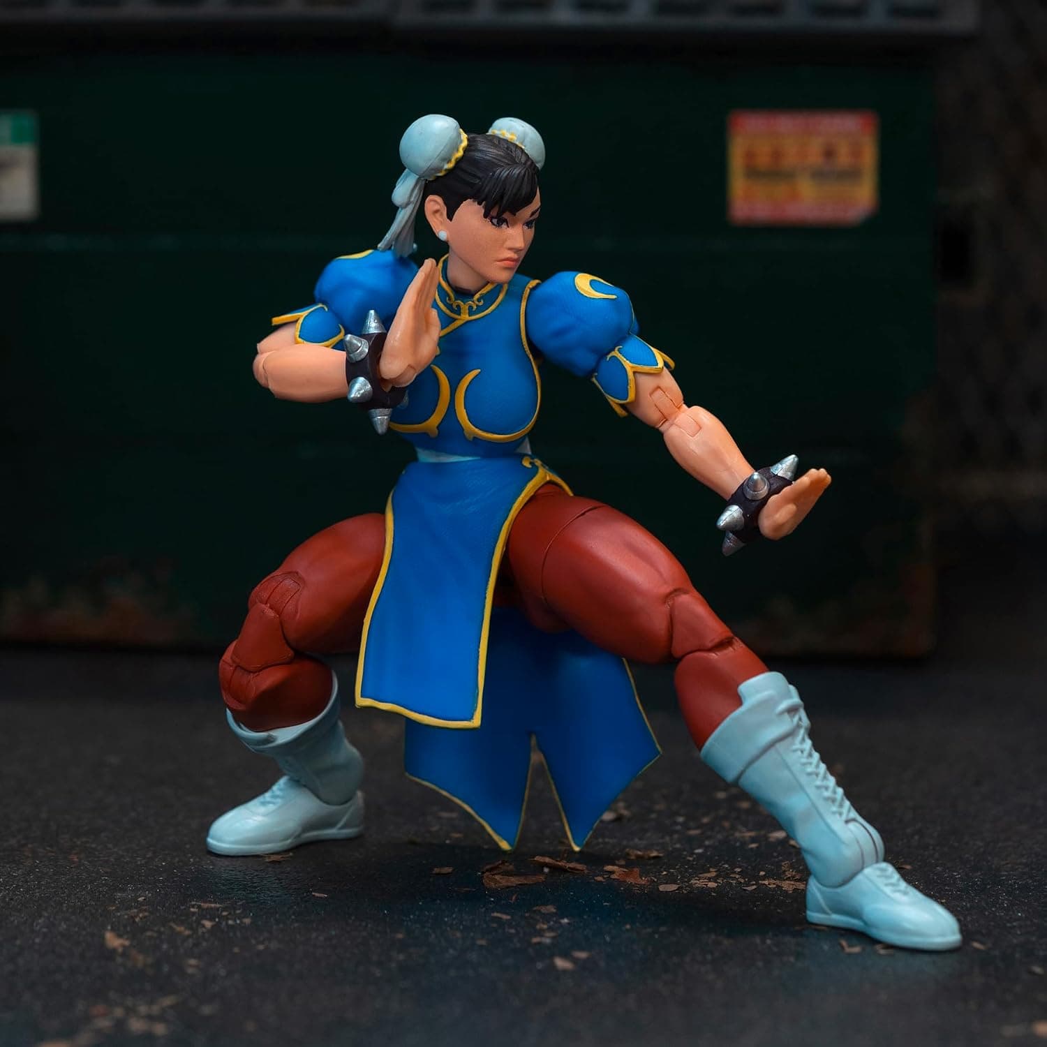 فیگور Jada از سری Street Fighter 2 با شخصیت Chun Li فیگور Jada از سری Street Fighter 2 با شخصیت Chun Li