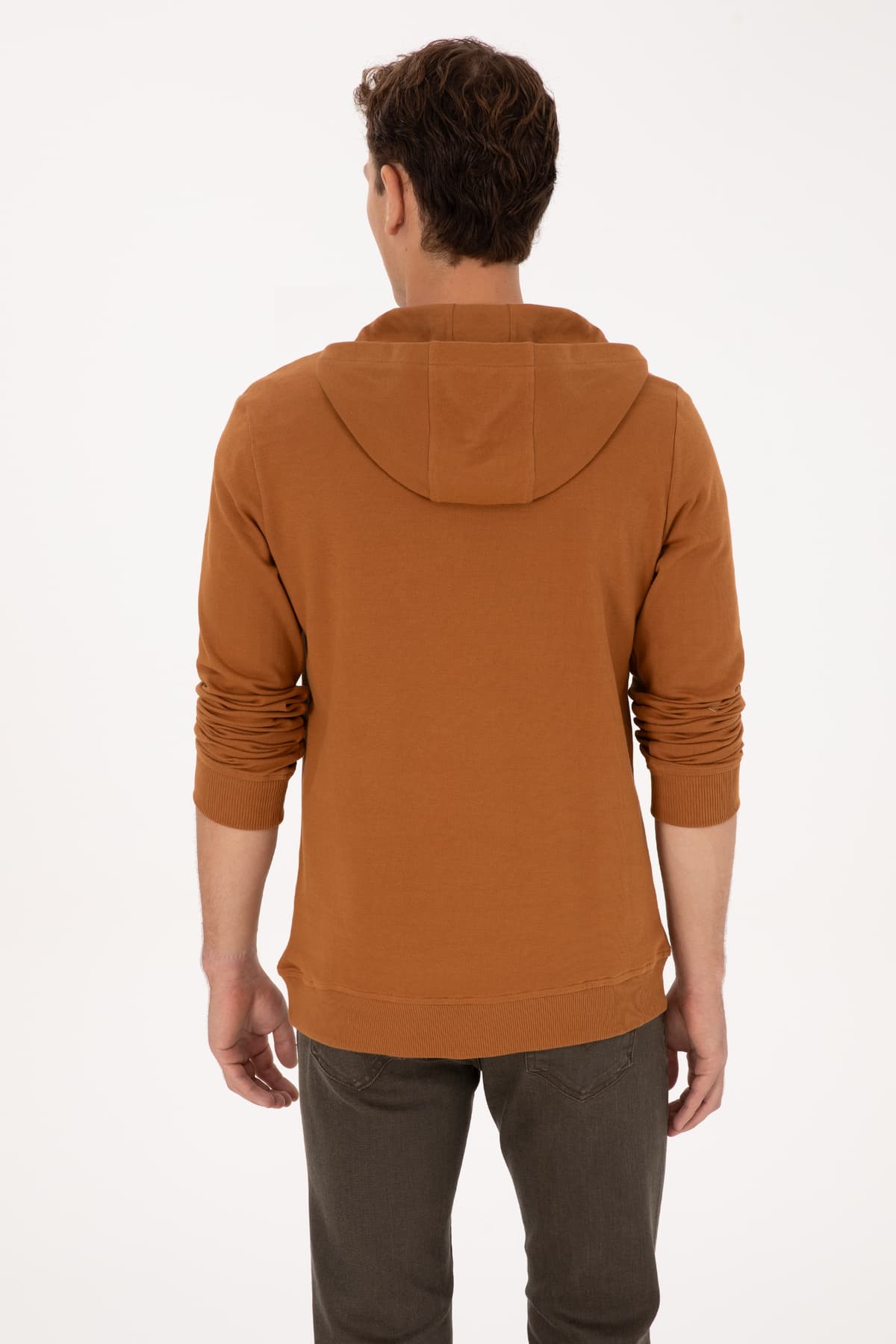 سوئیشرت مردانه U.S. Polo Assn. فیت معمولی کلاهدار نیمزیپ شتری مدل 50316391-VR233 سوئیشرت مردانه U.S. Polo Assn. فیت معمولی کلاهدار نیمزیپ شتری مدل 50316391-VR233
