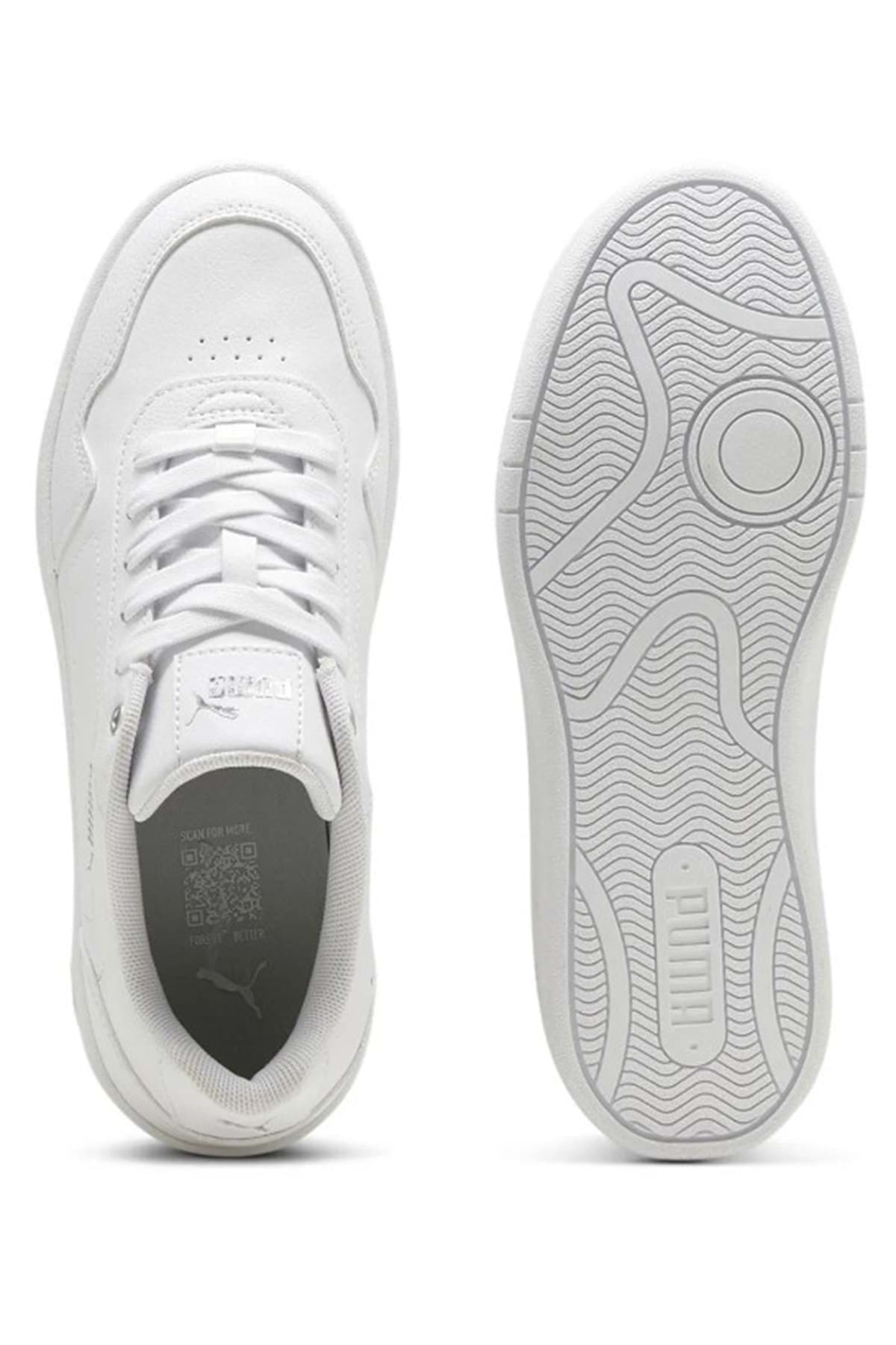 کفش اسپرت یونیسکس Puma سفید مدل Court Classy 395021-01 کفش اسپرت یونیسکس Puma سفید مدل Court Classy 395021-01