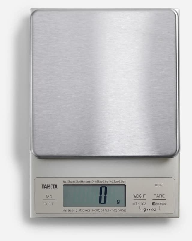 ترازو آشپزخانه دیجیتال Tanita مدل KD-321 ظرفیت 3kg رنگ نقرهای استیل ترازو آشپزخانه دیجیتال Tanita مدل KD-321 ظرفیت 3kg رنگ نقرهای استیل