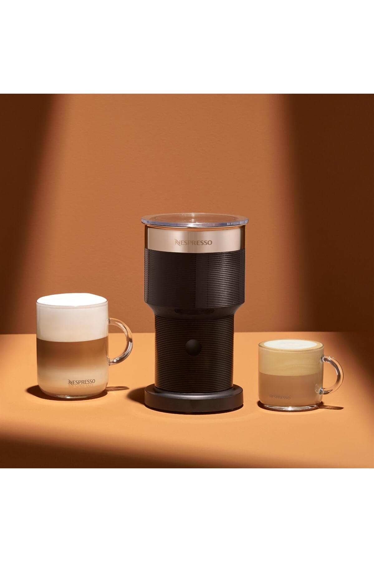 کفساز شیر Nespresso مشکی مدل Aeroccino XL کفساز شیر Nespresso مشکی مدل Aeroccino XL