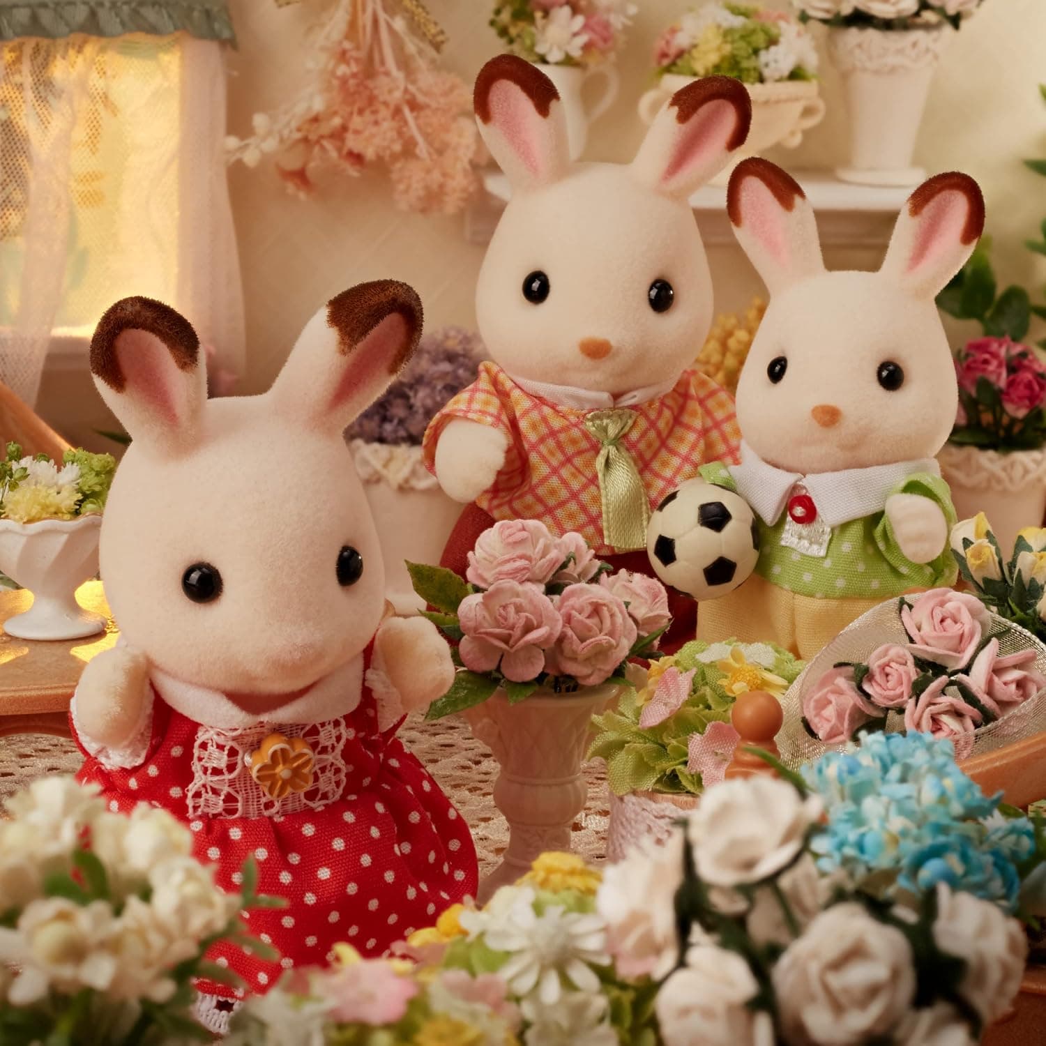 خانواده خرگوش شکلاتی Sylvanian Families خانواده خرگوش شکلاتی Sylvanian Families