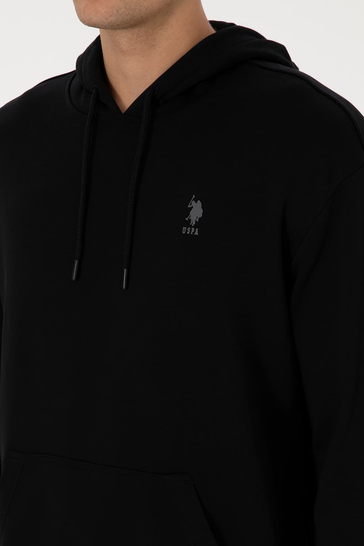 سوئیشرت مردانه U.S. Polo Assn. کاپشندار فیت کامفورت مشکی بیسیک مدل 50313746-VR046 سوئیشرت مردانه U.S. Polo Assn. کاپشندار فیت کامفورت مشکی بیسیک مدل 50313746-VR046