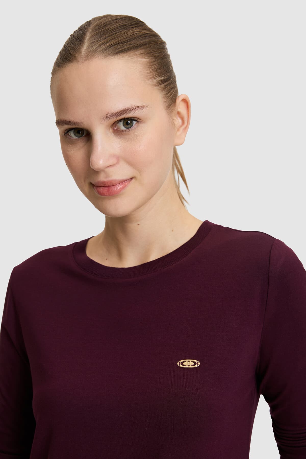 سوئیشرت زنانه U.S. Polo Assn. بوردو مدل 50332055-VR180 سوئیشرت زنانه U.S. Polo Assn. بوردو مدل 50332055-VR180