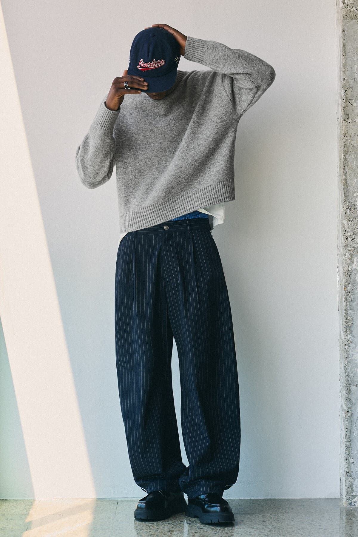 پلیور مردانه Bershka یقه گرد باکسی فیت پلیور مردانه Bershka یقه گرد باکسی فیت