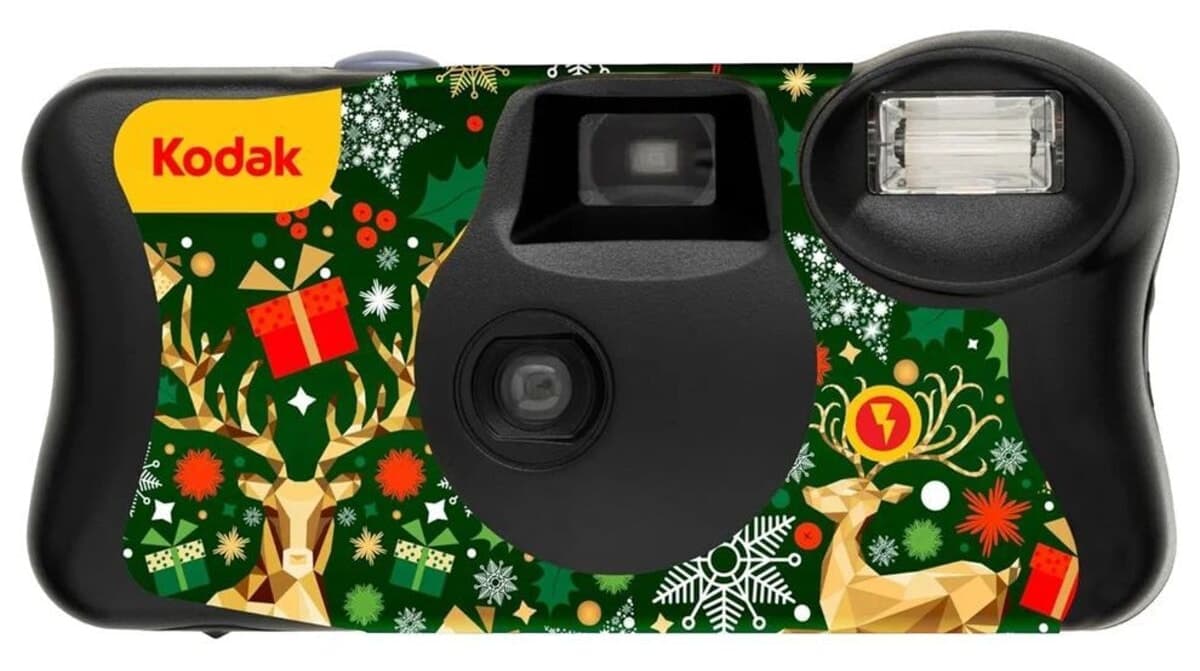 دوربین آنالوگ یکبار مصرف Kodak FunSaver Flash Chrismes 39 پوز ویژه محدود دوربین آنالوگ یکبار مصرف Kodak FunSaver Flash Chrismes 39 پوز ویژه محدود