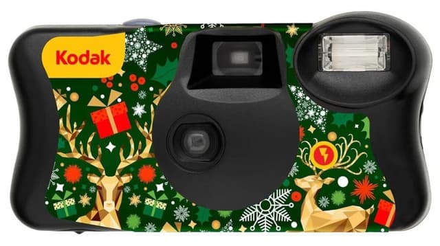 دوربین آنالوگ یکبار مصرف Kodak FunSaver Flash Chrismes 39 پوز ویژه محدود دوربین آنالوگ یکبار مصرف Kodak FunSaver Flash Chrismes 39 پوز ویژه محدود