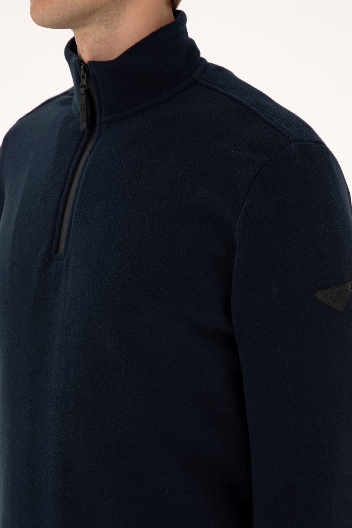 سوئیشرت مردانه U.S. Polo Assn. فیت معمولی پلار نیمزیپ سرمهای مدل 50313777-VR033 سوئیشرت مردانه U.S. Polo Assn. فیت معمولی پلار نیمزیپ سرمهای مدل 50313777-VR033
