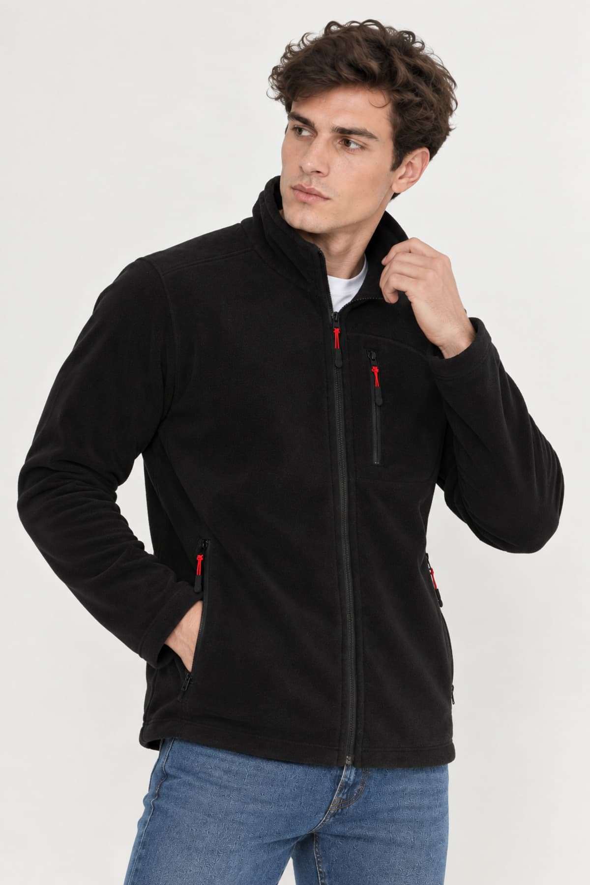 ژاکت پولار مردانه Kozik مشکی Softshell فیت استاندارد زیپ تمام با 3 جیب ژاکت پولار مردانه Kozik مشکی Softshell فیت استاندارد زیپ تمام با 3 جیب