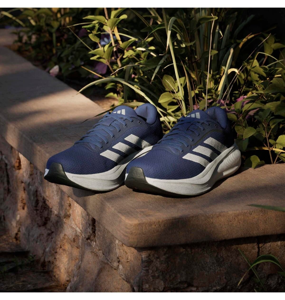 کفش دویدن مردانه adidas Response Runner 2 مدل KJ1735 کفش دویدن مردانه adidas Response Runner 2 مدل KJ1735