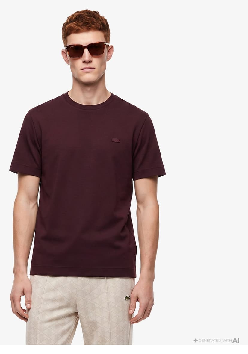 تیشرت مردانه Lacoste فیت اورسایز یقه گرد زرشکی تیشرت مردانه Lacoste فیت اورسایز یقه گرد زرشکی