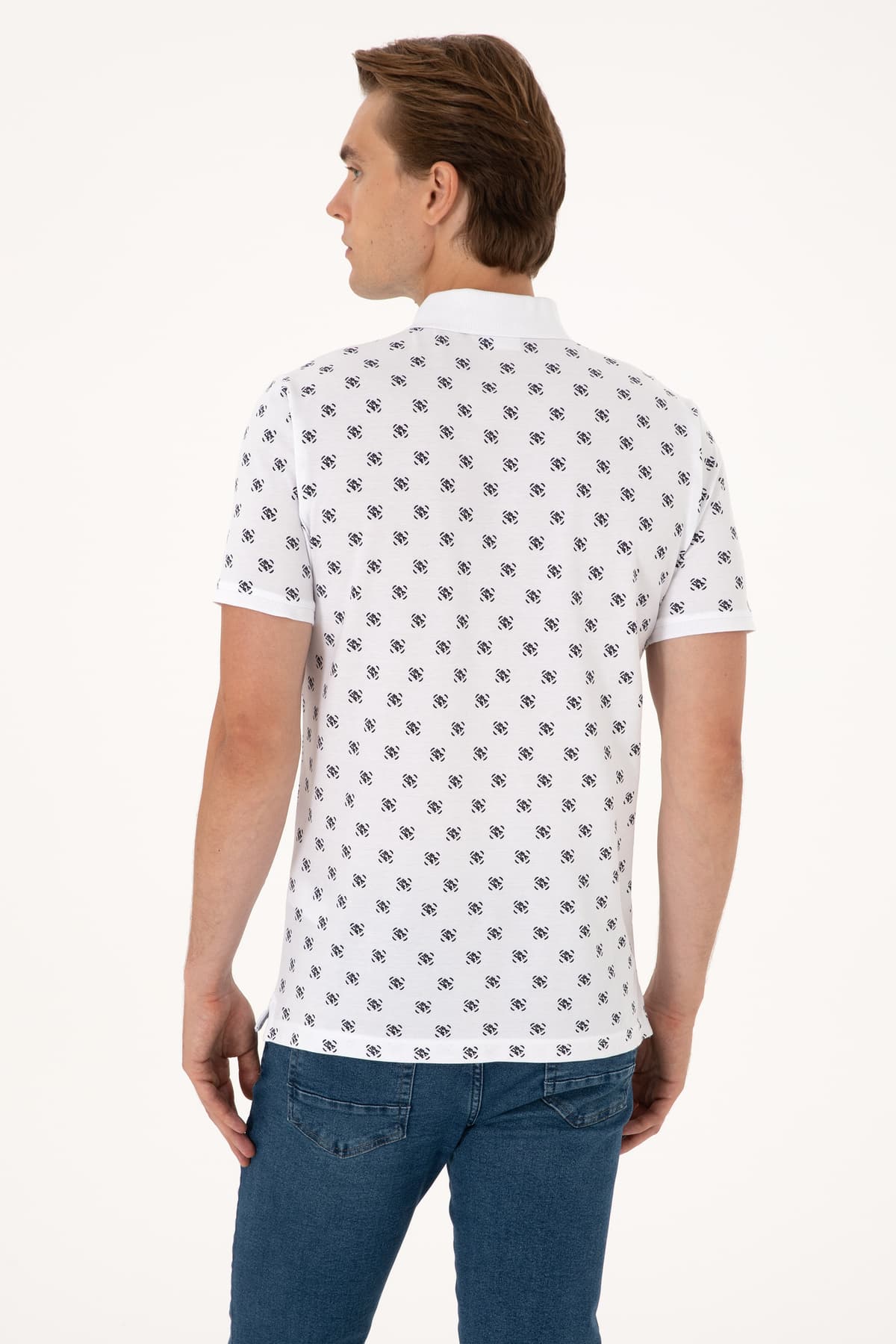 تیشرت مردانه U.S. Polo Assn. فیت معمولی سفید یقه پولو مدل 50300379-VR013 تیشرت مردانه U.S. Polo Assn. فیت معمولی سفید یقه پولو مدل 50300379-VR013