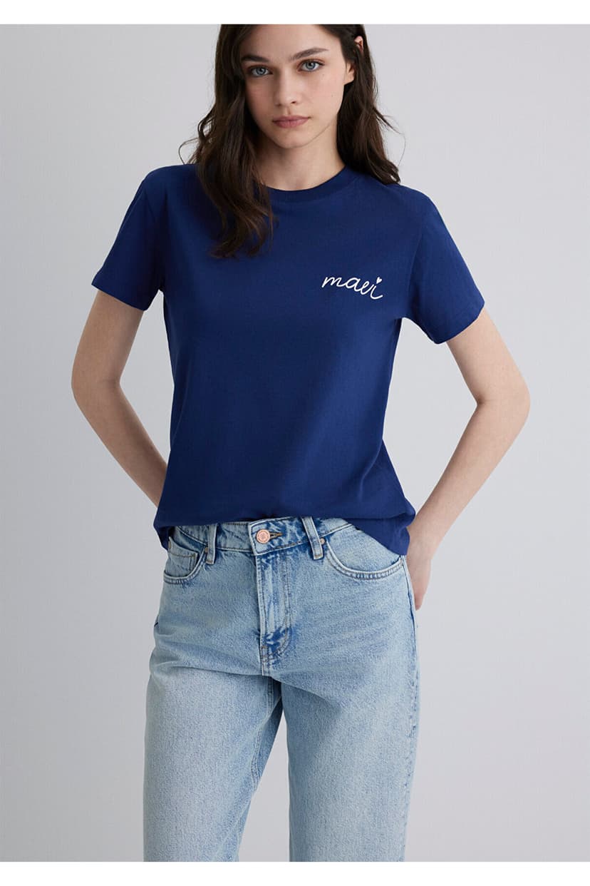 تیشرت زنانه Mavi لوگو چاپی سرمهای فیت نیمه اسلیم مدل 1612962-70722 تیشرت زنانه Mavi لوگو چاپی سرمهای فیت نیمه اسلیم مدل 1612962-70722