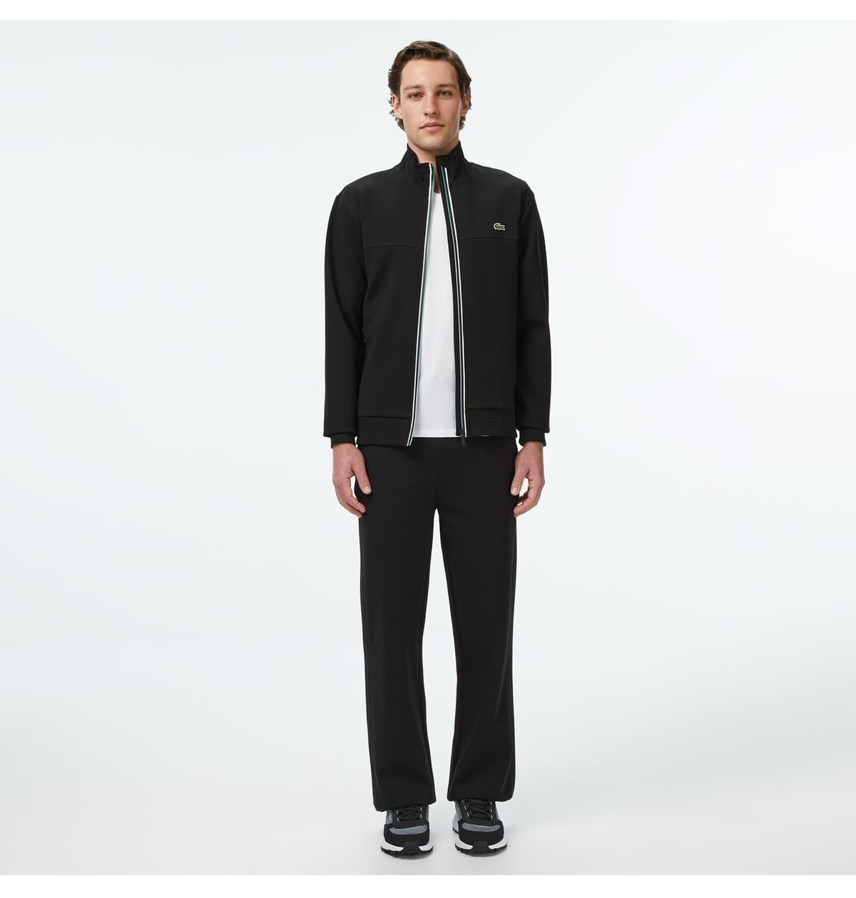 تیشرت مردانه Lacoste فیت اسلیم یقه هفت سفید تیشرت مردانه Lacoste فیت اسلیم یقه هفت سفید