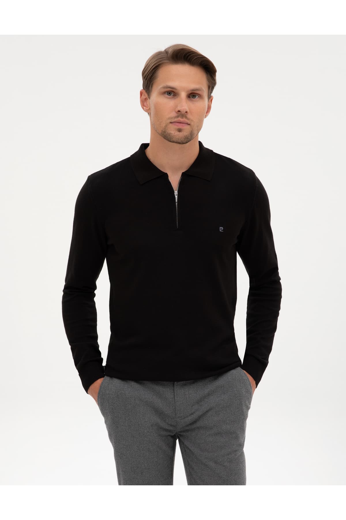 کازاک مردانه Pierre Cardin مشکی Slim Fit یقه پولو زیپ دار مدل 50314191-VR046 کازاک مردانه Pierre Cardin مشکی Slim Fit یقه پولو زیپ دار مدل 50314191-VR046