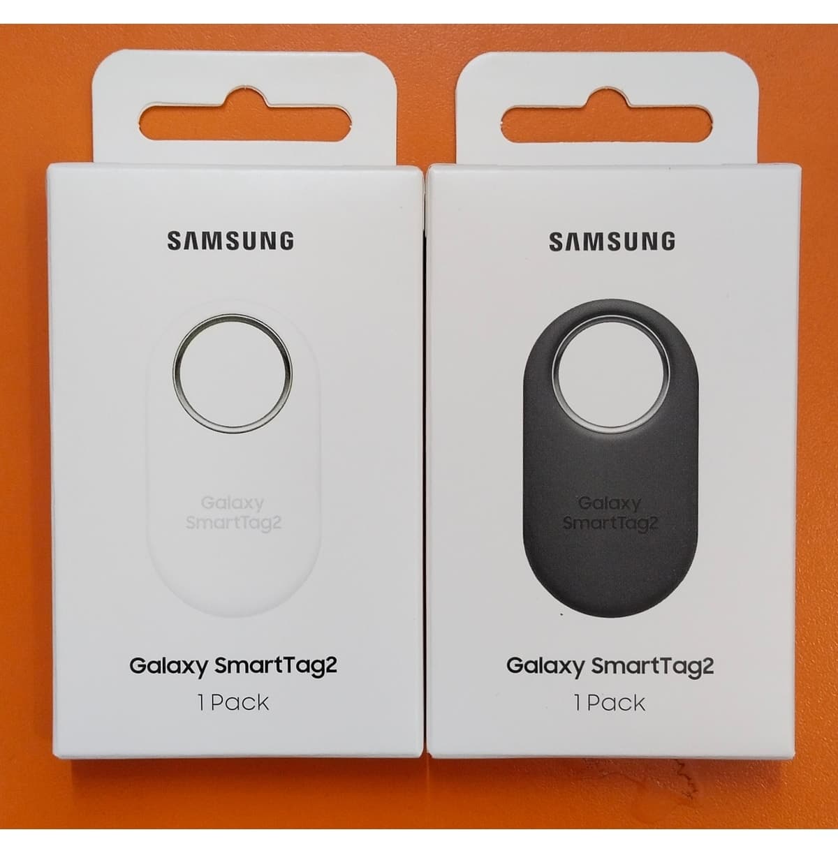 ردیاب هوشمند Samsung SmartTag 2 دو عددی سفید و مشکی مدل EI-T5600 ردیاب هوشمند Samsung SmartTag 2 دو عددی سفید و مشکی مدل EI-T5600