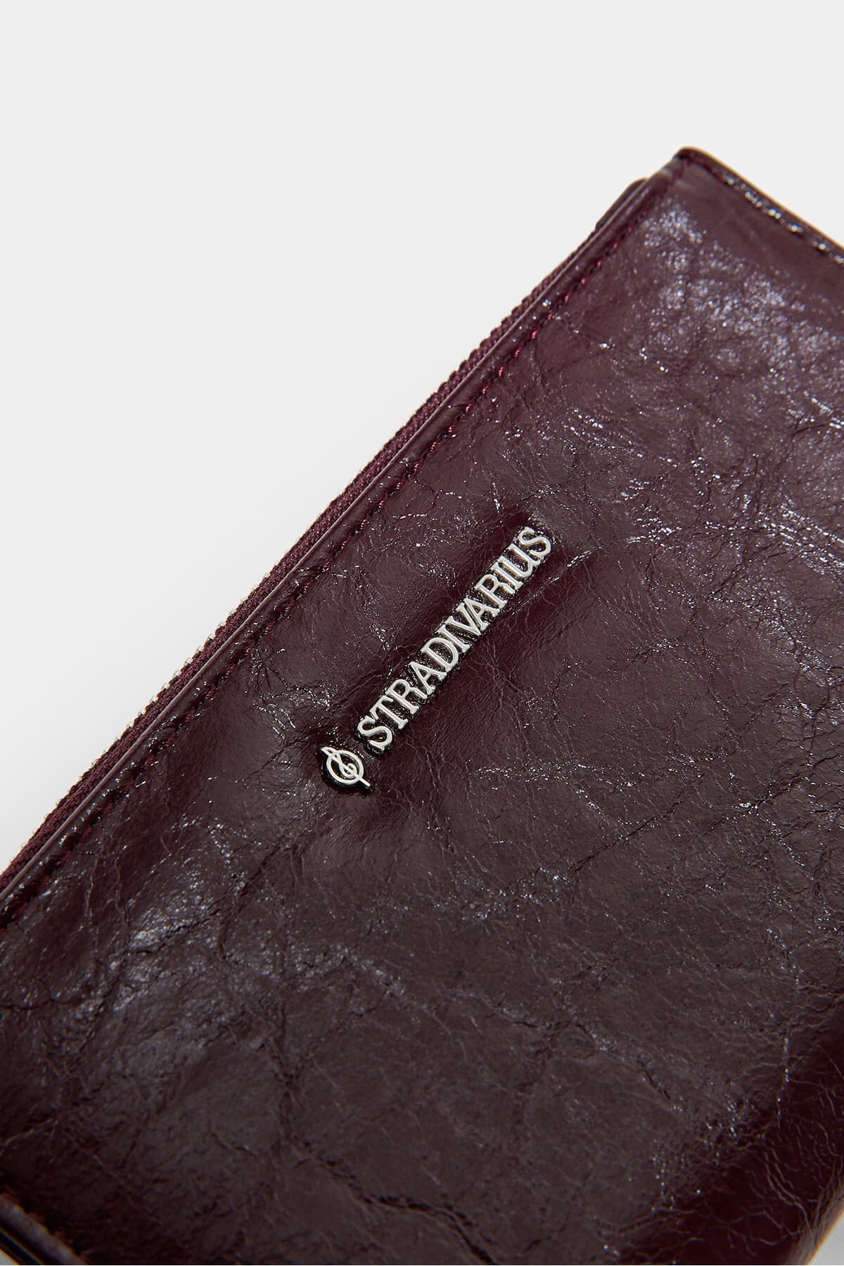 کیف پول زنانه Stradivarius Basic زیپدار کیف پول زنانه Stradivarius Basic زیپدار