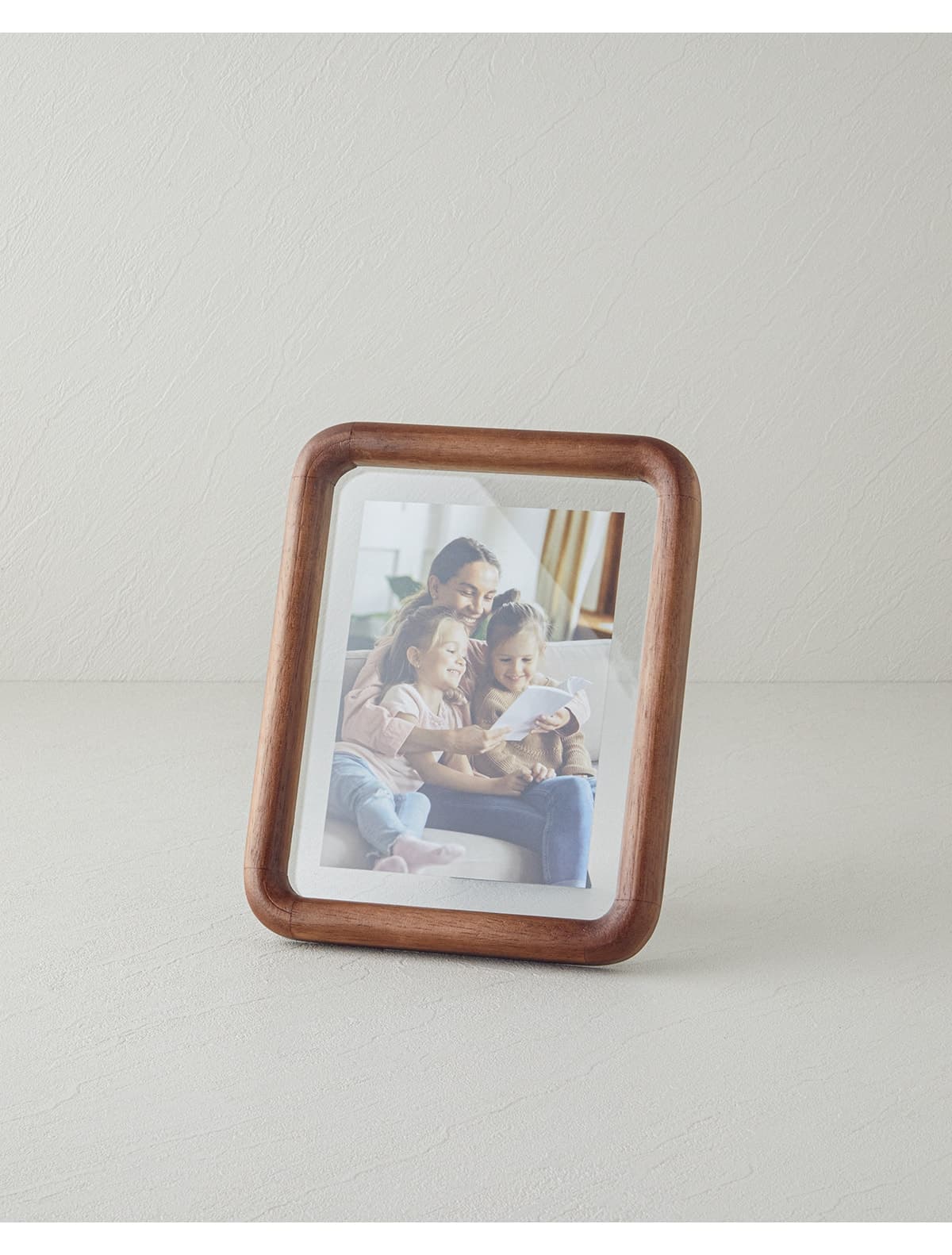 قاب عکس English Home قهوهای سایز 13x18 cm مدل Belita قاب عکس English Home قهوهای سایز 13x18 cm مدل Belita