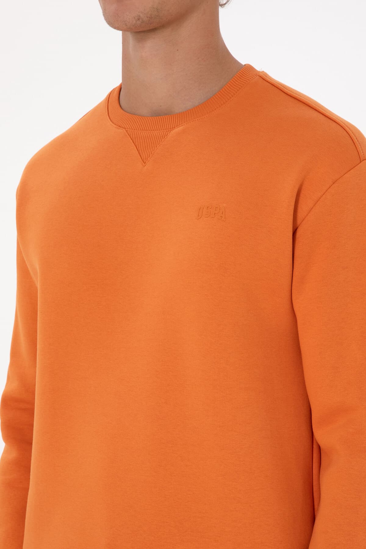 سویشرت مردانه U.S. Polo Assn. کامفورت فیت یقه گرد پرزدار مسی مدل 50313757-VR182 سویشرت مردانه U.S. Polo Assn. کامفورت فیت یقه گرد پرزدار مسی مدل 50313757-VR182