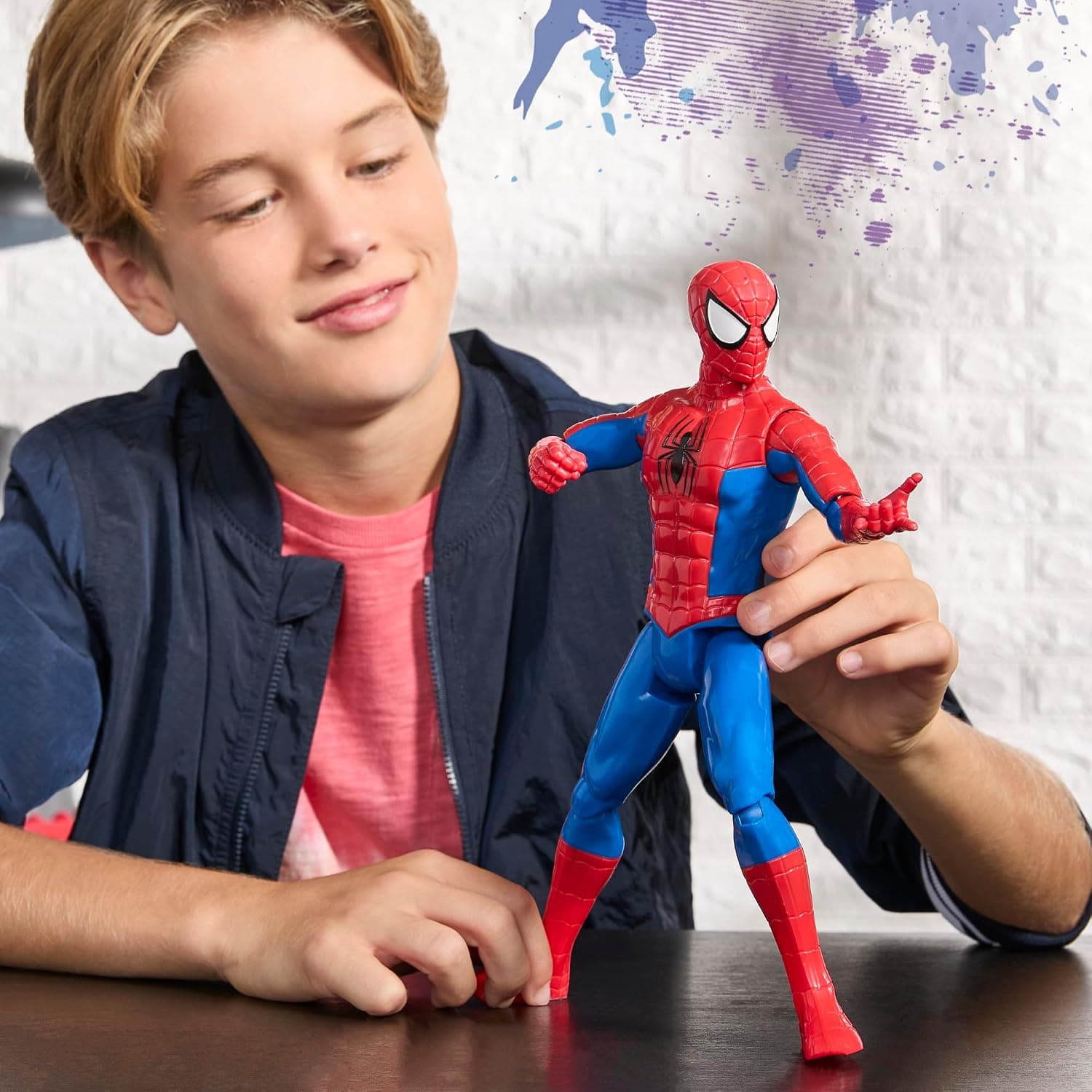 فیگور اکشن کودکان Marvel Spider-Man سری Titan با ارتفاع 30 cm مناسب 4 سال به بالا فیگور اکشن کودکان Marvel Spider-Man سری Titan با ارتفاع 30 cm مناسب 4 سال به بالا