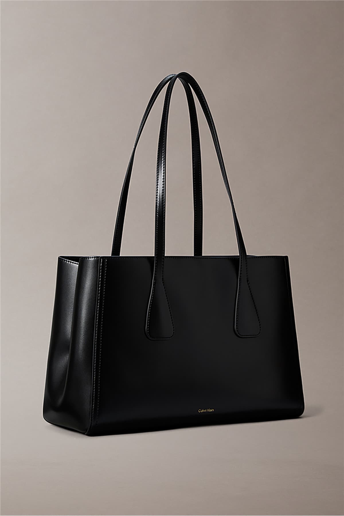 کیف دوشی زنانه Calvin Klein مدل Ck Medium Work Tote کیف دوشی زنانه Calvin Klein مدل Ck Medium Work Tote