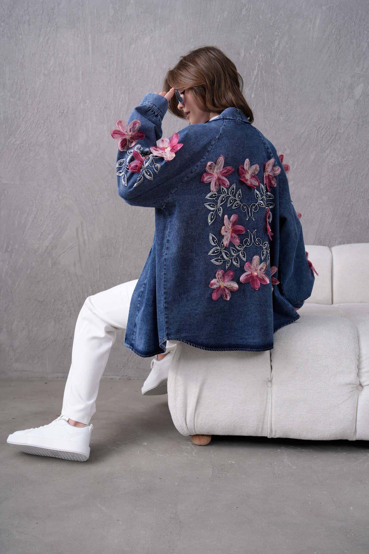 ژاکت کیمونو زنانه Moda Neval جین تور با گلدوزی گل ژاکت کیمونو زنانه Moda Neval جین تور با گلدوزی گل