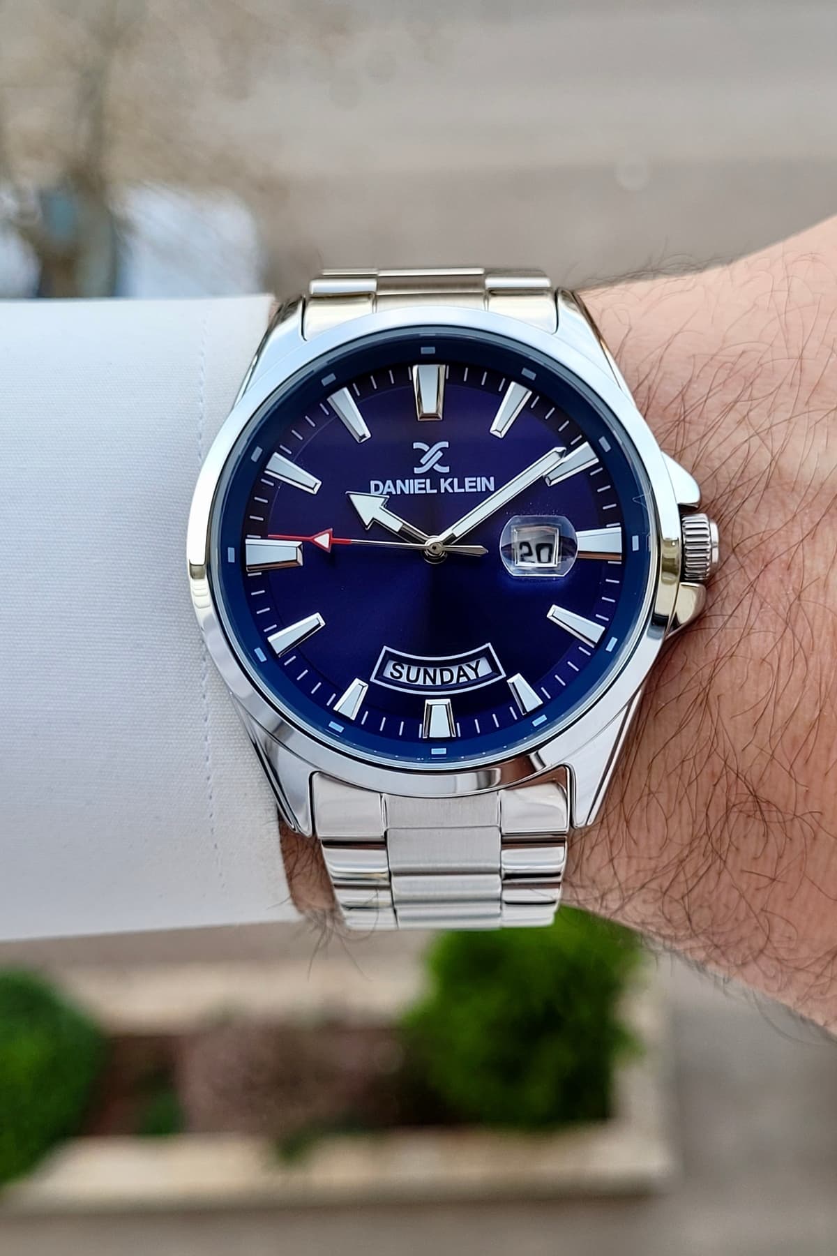 ساعت مچی مردانه Daniel Klein صفحه سرمهای بند خاکستری قابل تنظیم ساعت مچی مردانه Daniel Klein صفحه سرمهای بند خاکستری قابل تنظیم