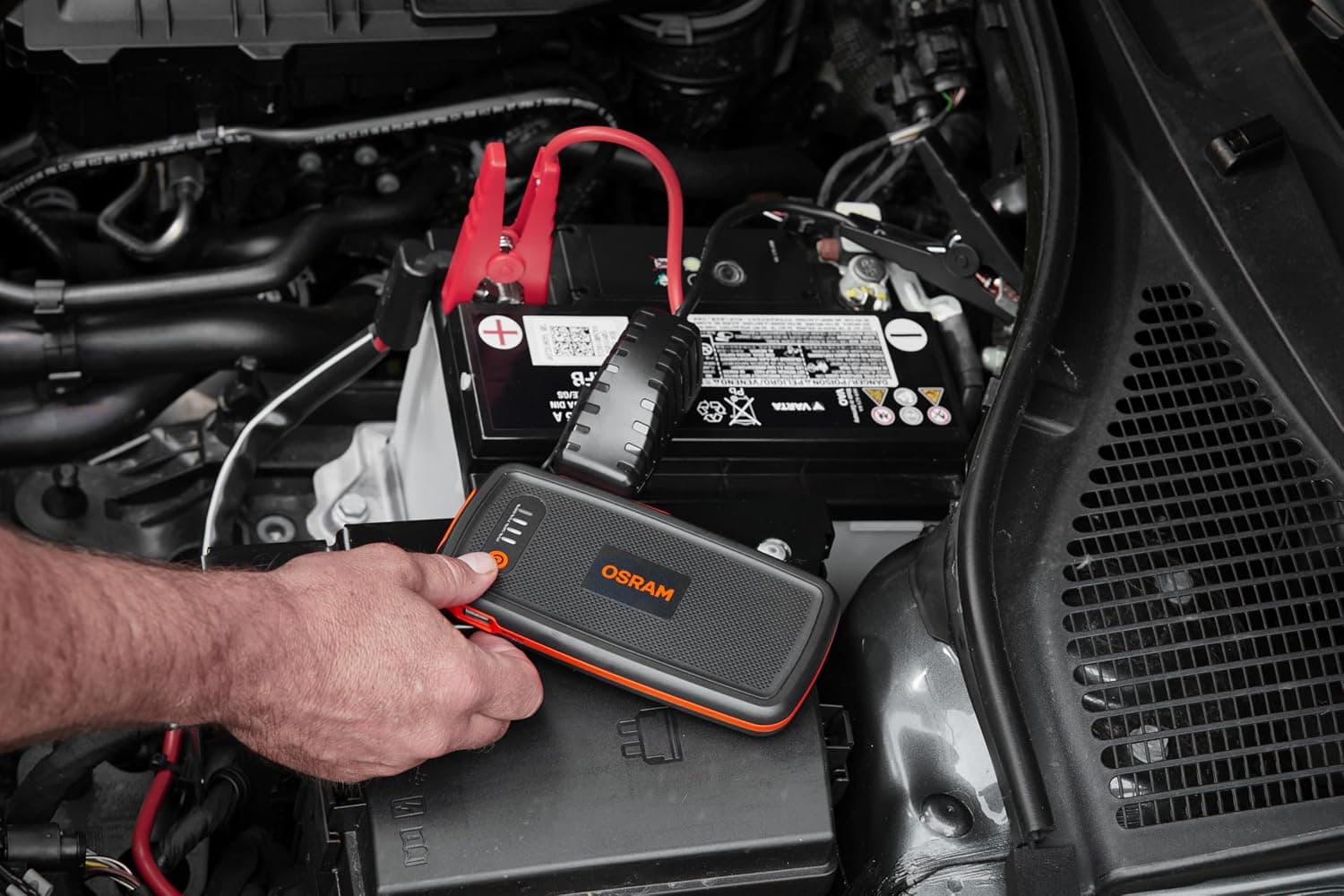 جامپاستارتر خودرو Osram لیتیومی با پاوربانک 6000mAh و جریان 500A مدل Batterystart200 جامپاستارتر خودرو Osram لیتیومی با پاوربانک 6000mAh و جریان 500A مدل Batterystart200