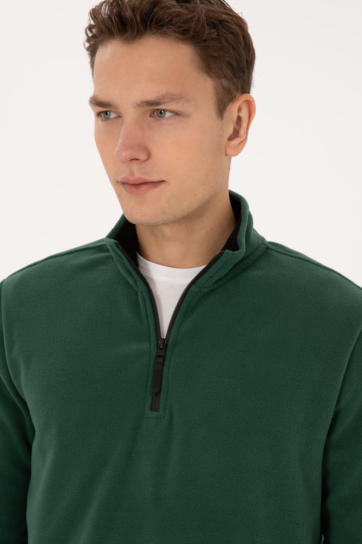 سویشرت مردانه U.S. Polo Assn. پولار نیم زیپ فیت معمولی سبز تیره مدل 50313777-VR079 سویشرت مردانه U.S. Polo Assn. پولار نیم زیپ فیت معمولی سبز تیره مدل 50313777-VR079