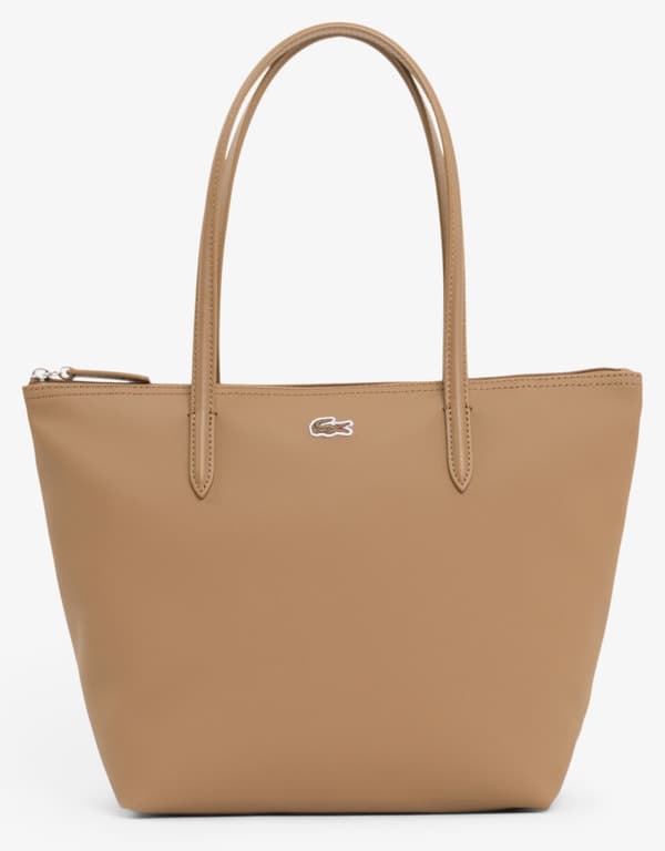 کیف دوشی زنانه Lacoste Small L.12.12 قهوهای تیره کیف دوشی زنانه Lacoste Small L.12.12 قهوهای تیره